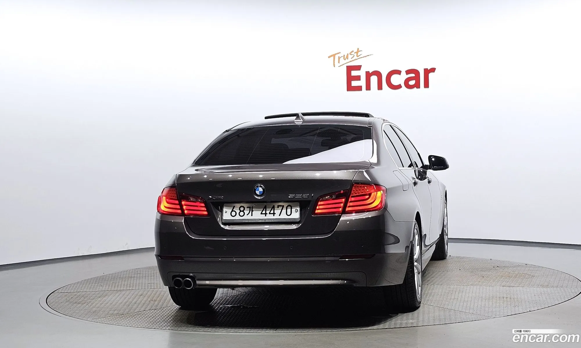 BMW 5 Series F10 528I xDrive - фотография 7205024