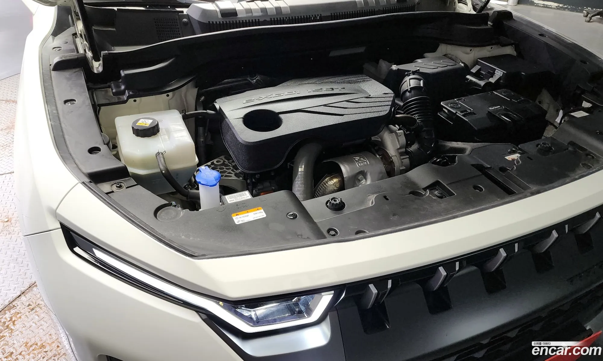 Kg Mobility Ssangyong Torres Gasoline 15 2Wd T7 - фотография 7126653