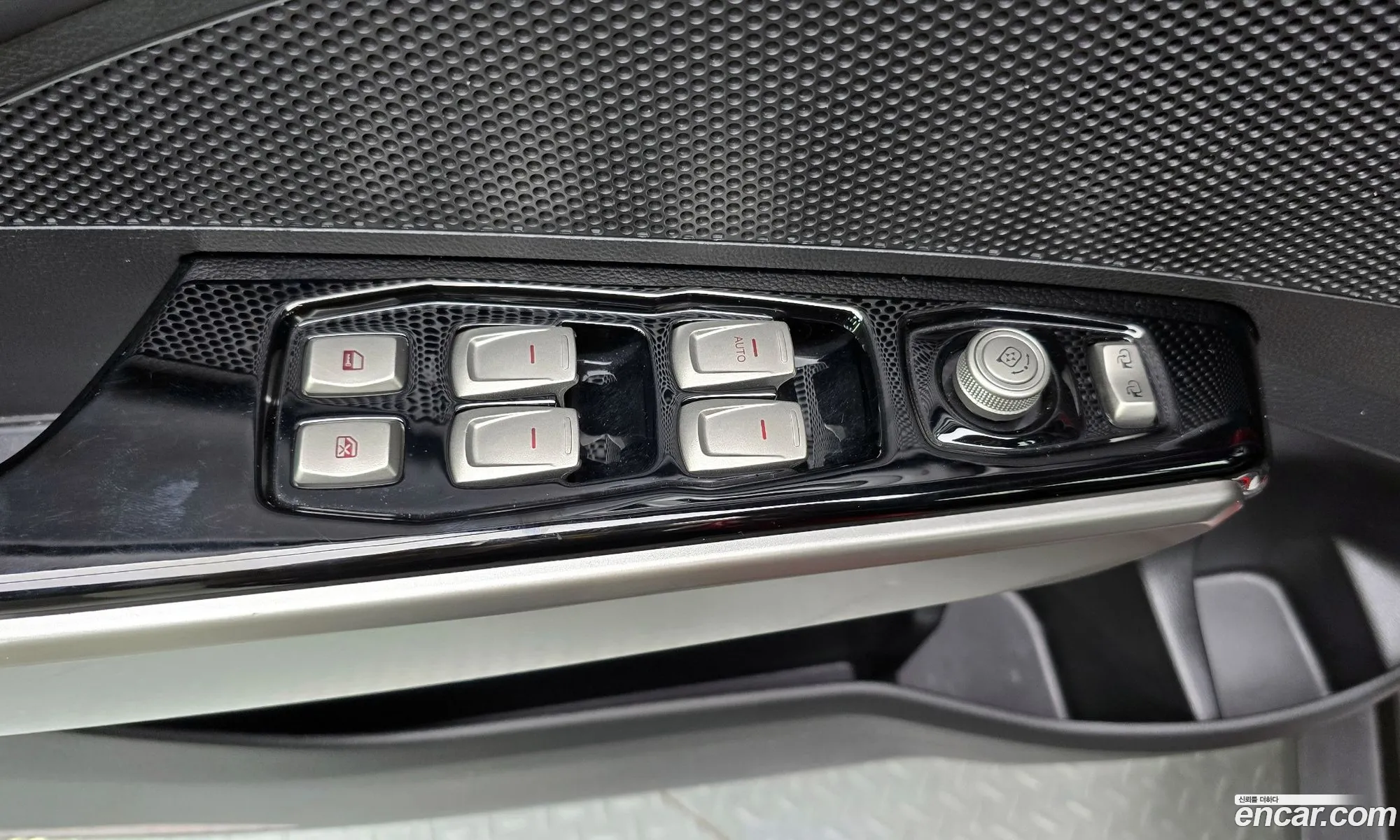Tivoli Edge Edition 2Wd - фотография 18776890