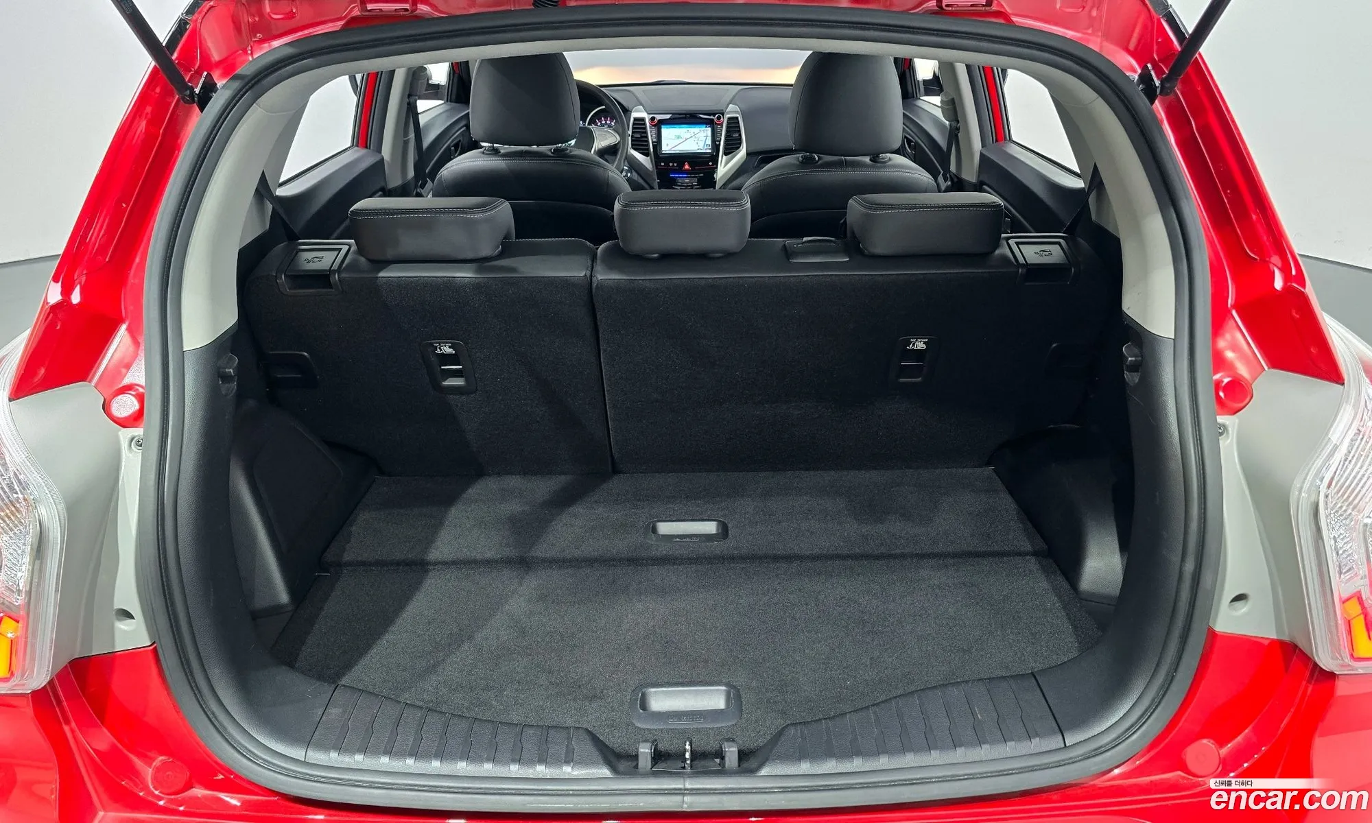Tivoli Edge Edition 2Wd - фотография 18776887