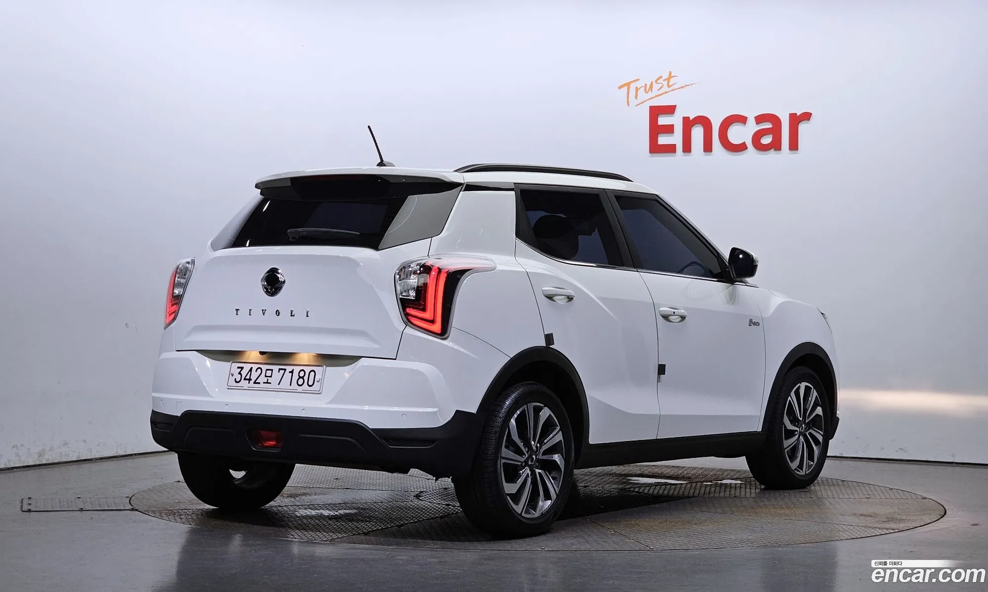 Kg Mobility Ssangyong Very New Tivoli Gasoline 15 2Wd V3 - фотография 7007172