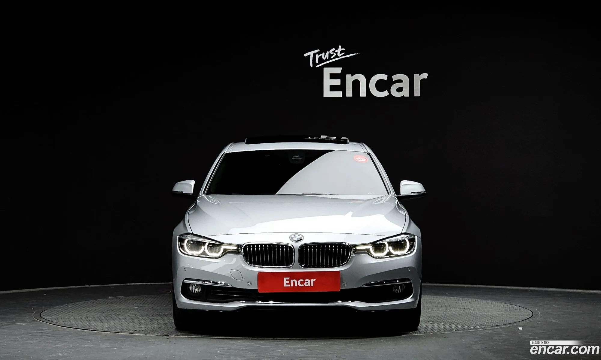 BMW 3 Series F30 320I Luxury - фотография 7204999