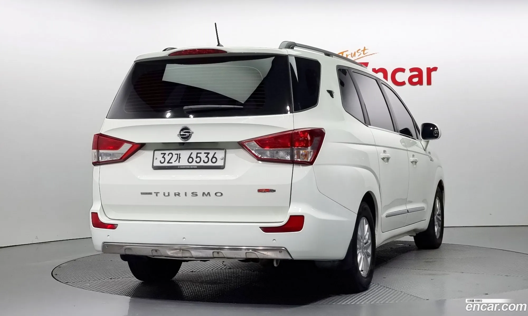 Kg Mobility Ssangyong Korando Turismo 4Wd Tx 9-Seater - фотография 7007160