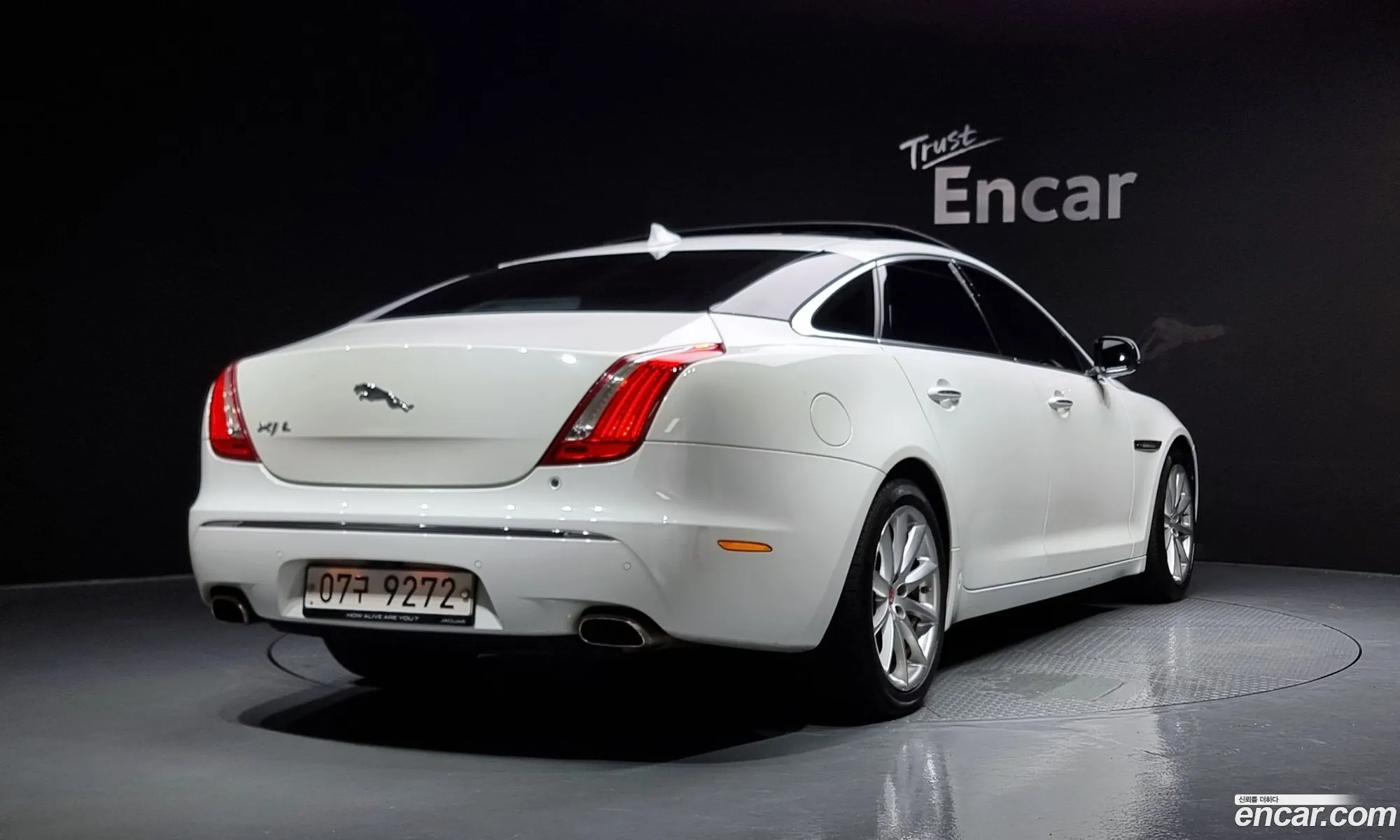 Jaguar All New Xj 30D Premium Luxury Lwb X351 - фотография 3902974