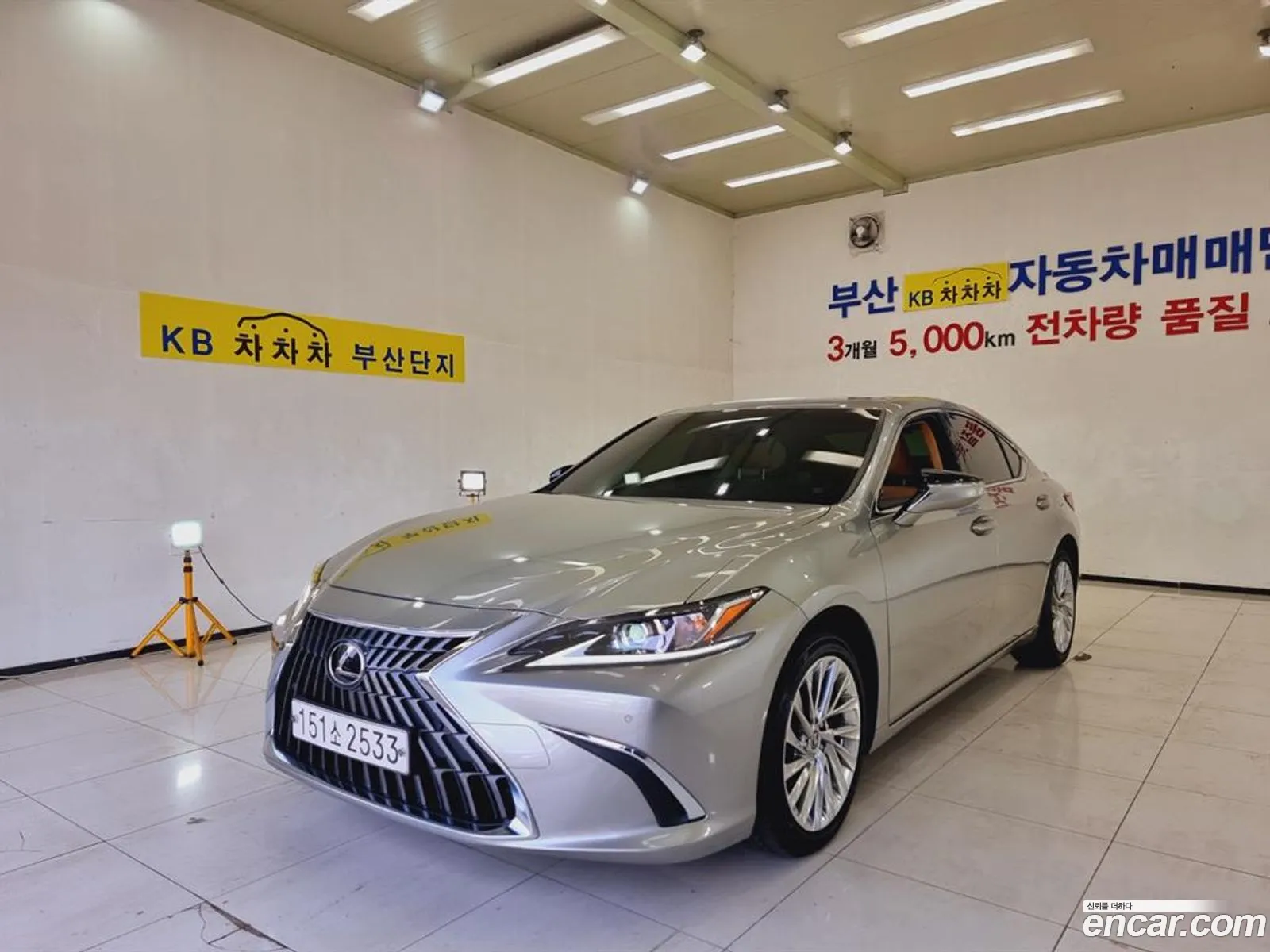 Lexus Es300H 7Th Generation Luxury Plus - фотография 6585617