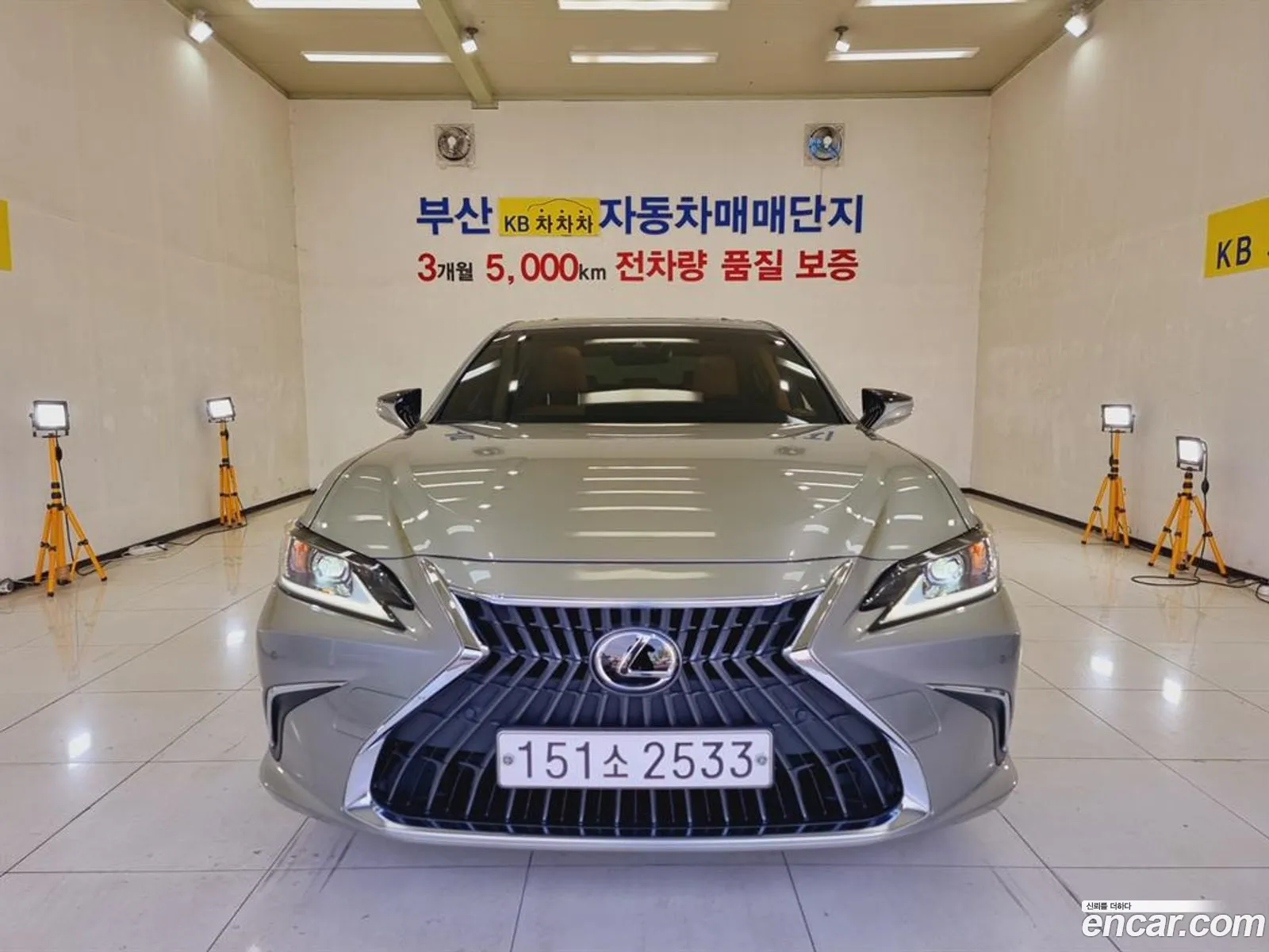 Lexus Es300H 7Th Generation Luxury Plus - фотография 6585618