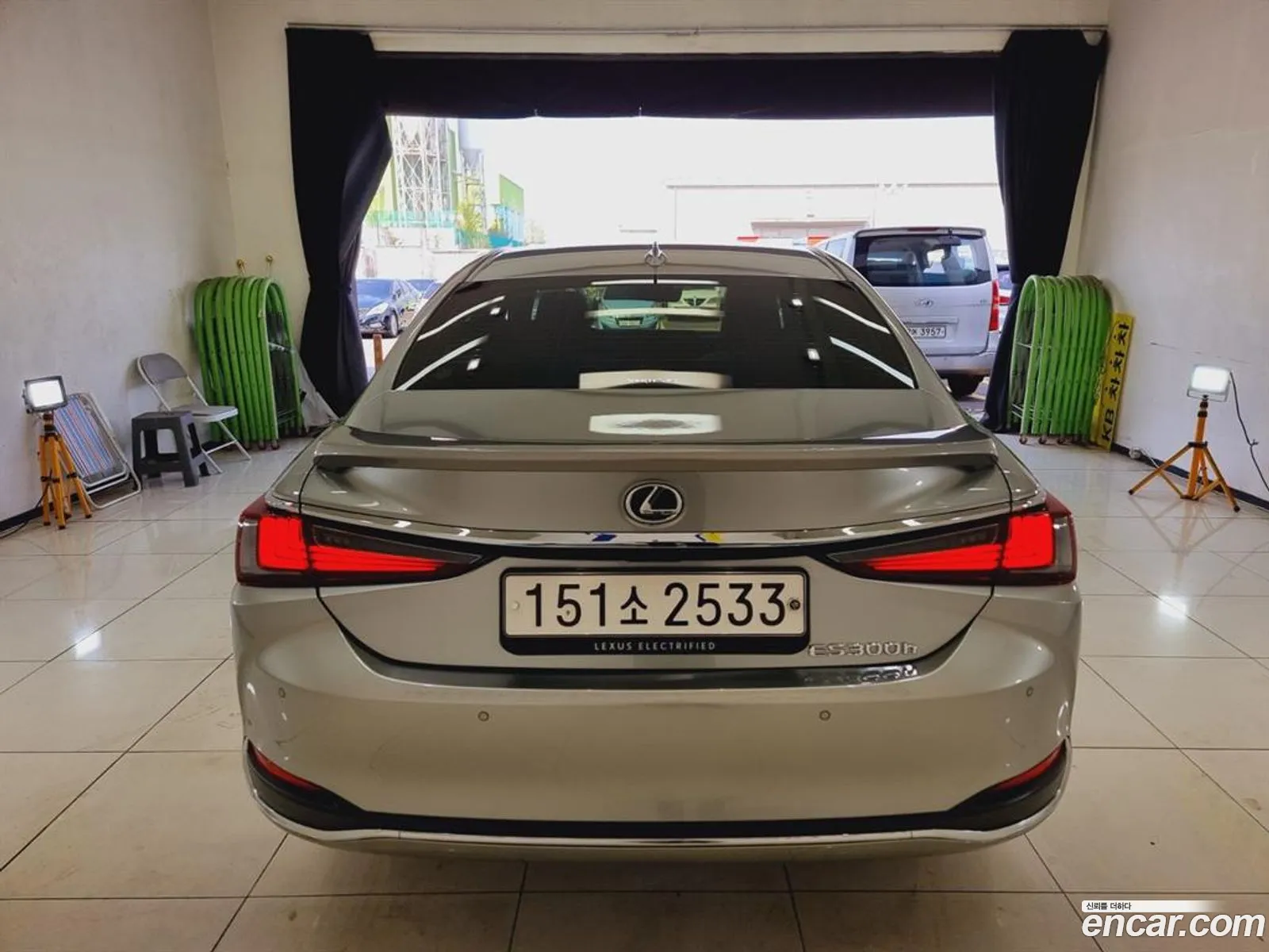Lexus Es300H 7Th Generation Luxury Plus - фотография 6585620