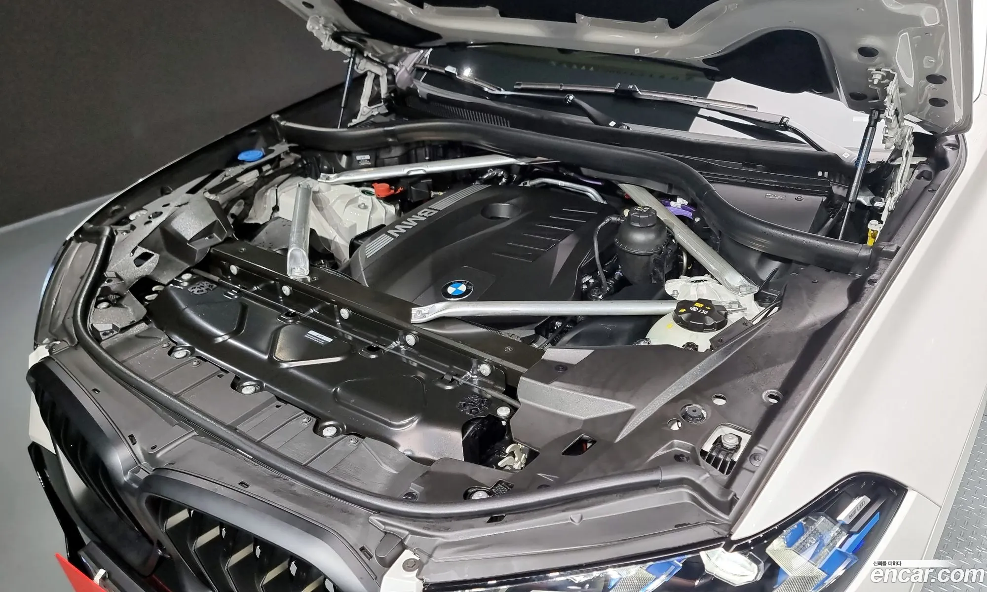 BMW X6 G06 xDrive40I M Sports - фотография 8663813