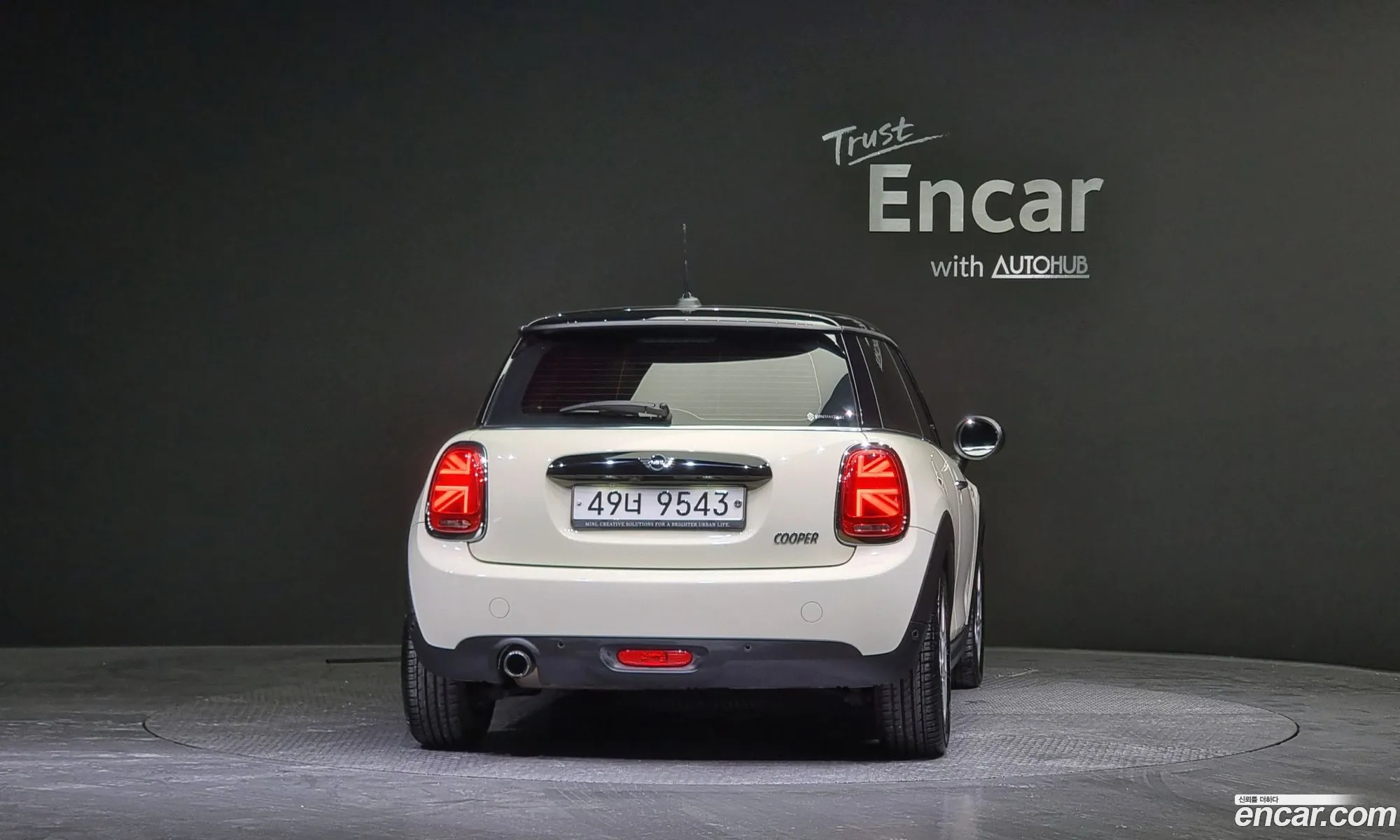 Mini Cooper High 3Rd Generation - фотография 953500