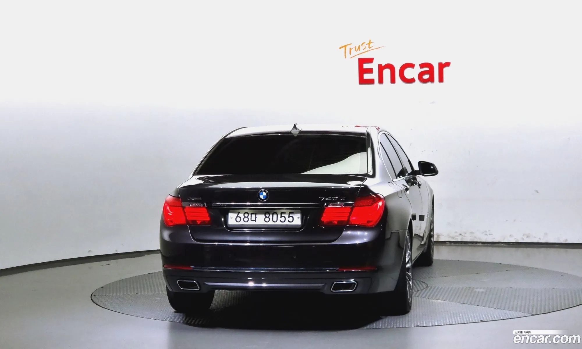 BMW 7 Series F01 740D xDrive Individual - фотография 15003056