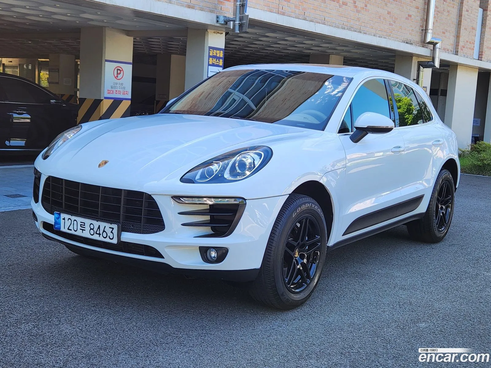 Porsche Macan 30 S Diesel 95B - фотография 7062972