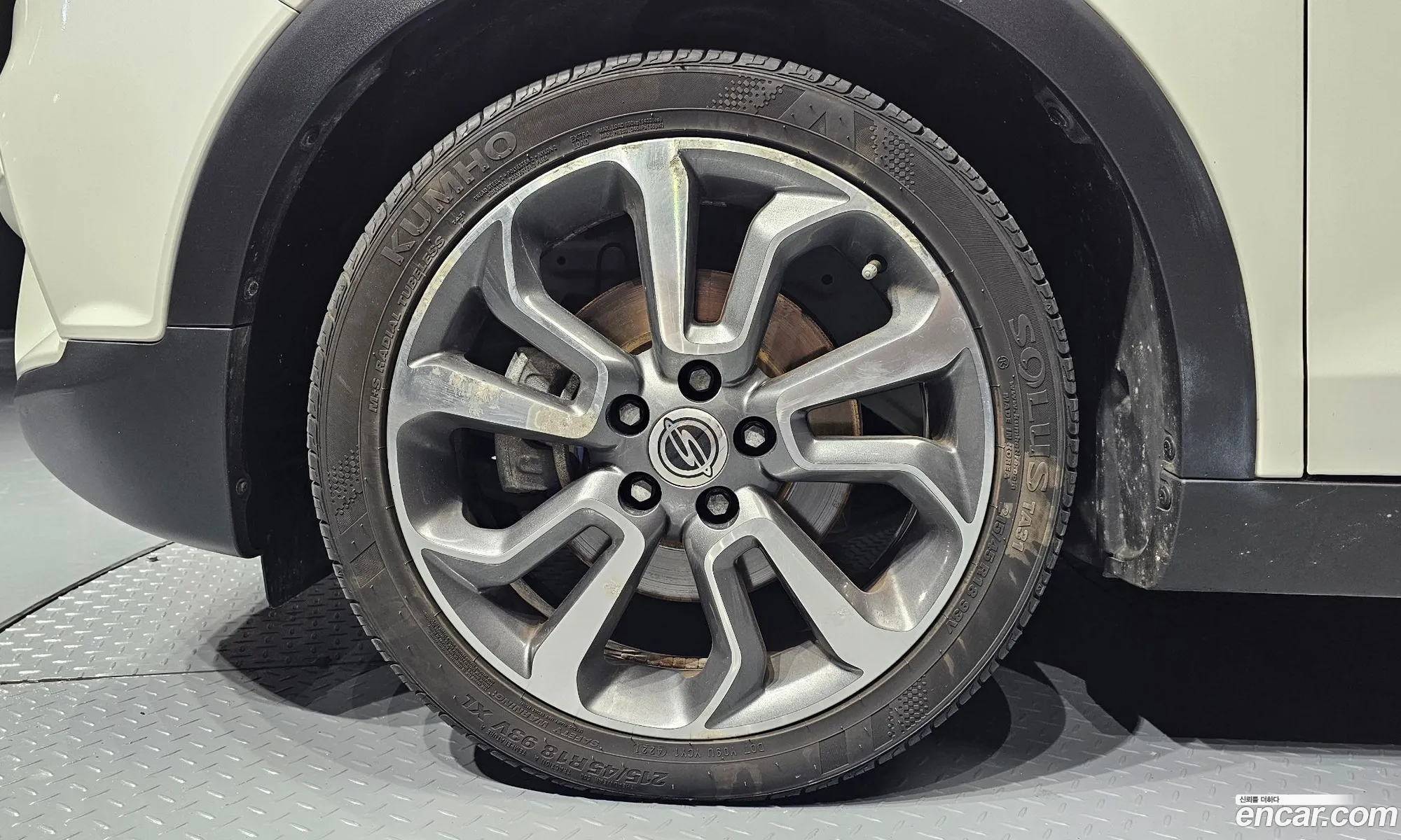 Kg Mobility Ssangyong Tivoli Diesel Vx 2Wd - фотография 7448915