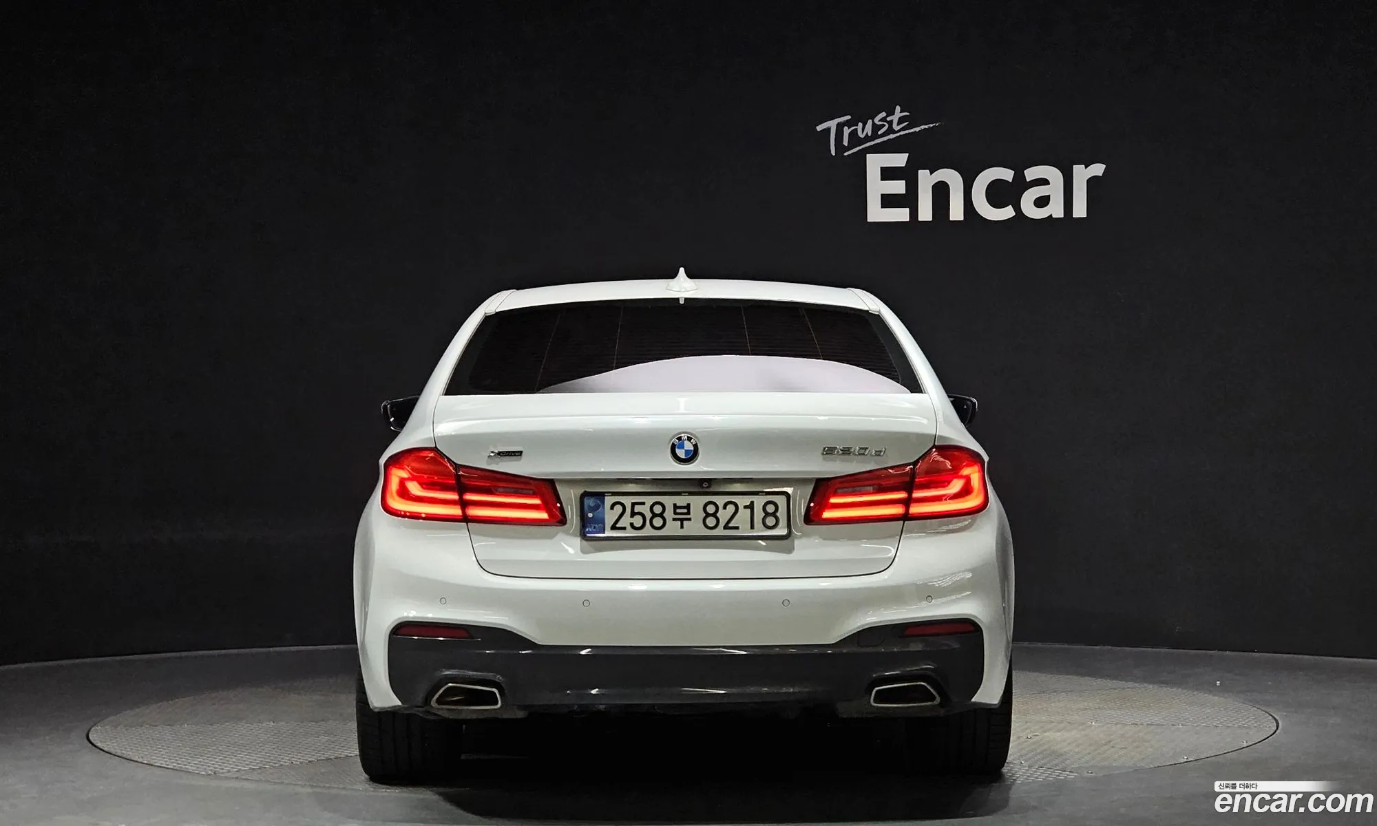 BMW 5 Series G30 520D xDrive M Sport Plus - фотография 8372840