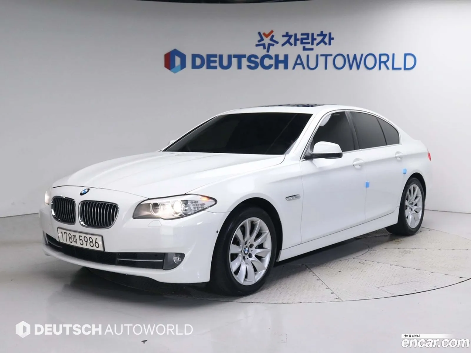 BMW 5 Series F10 528I - фотография 7626812