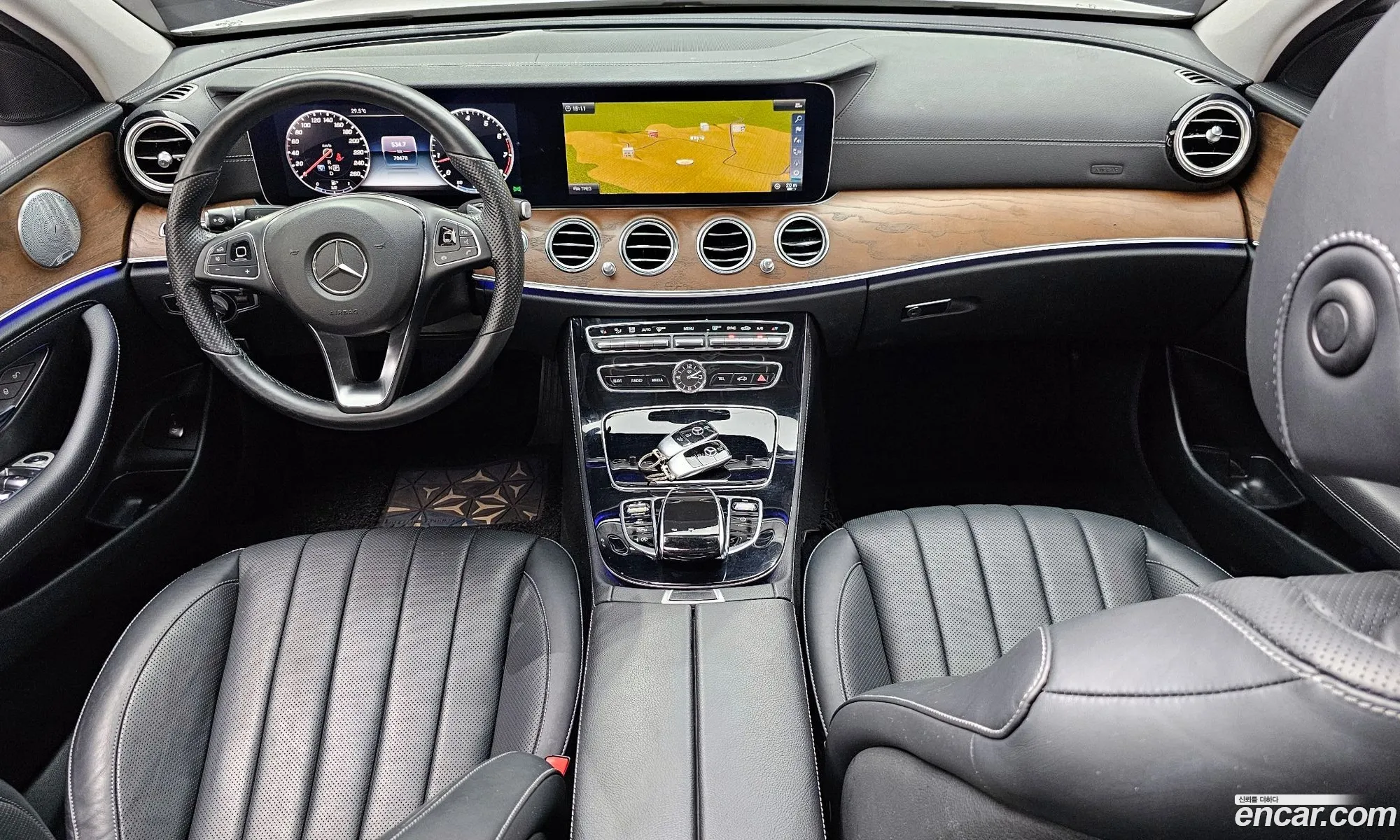 Mercedes E-Class W213 E300 Exclusive - фотография 19183215