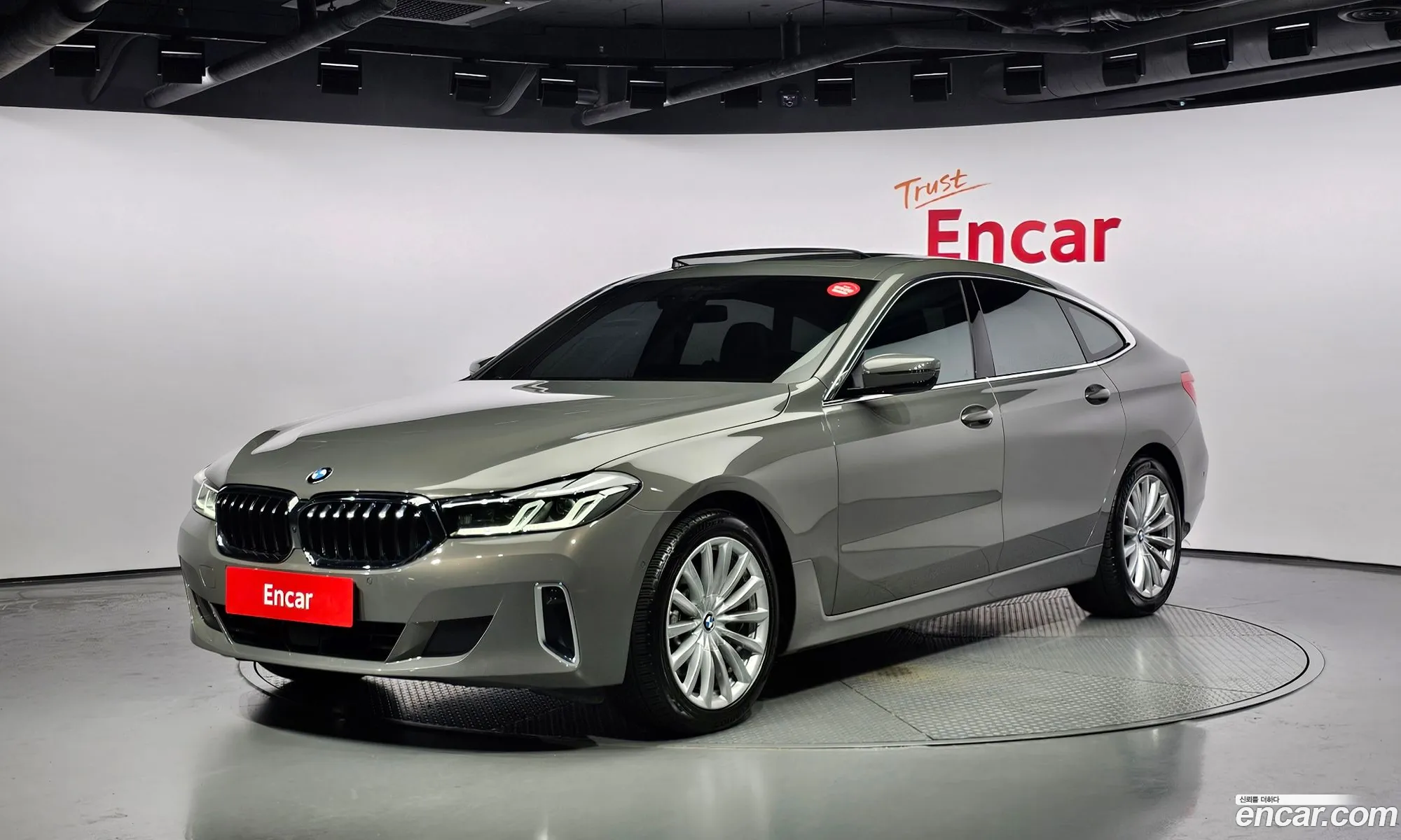 BMW 6 Series Gt G32 620D Luxury - фотография 12443276