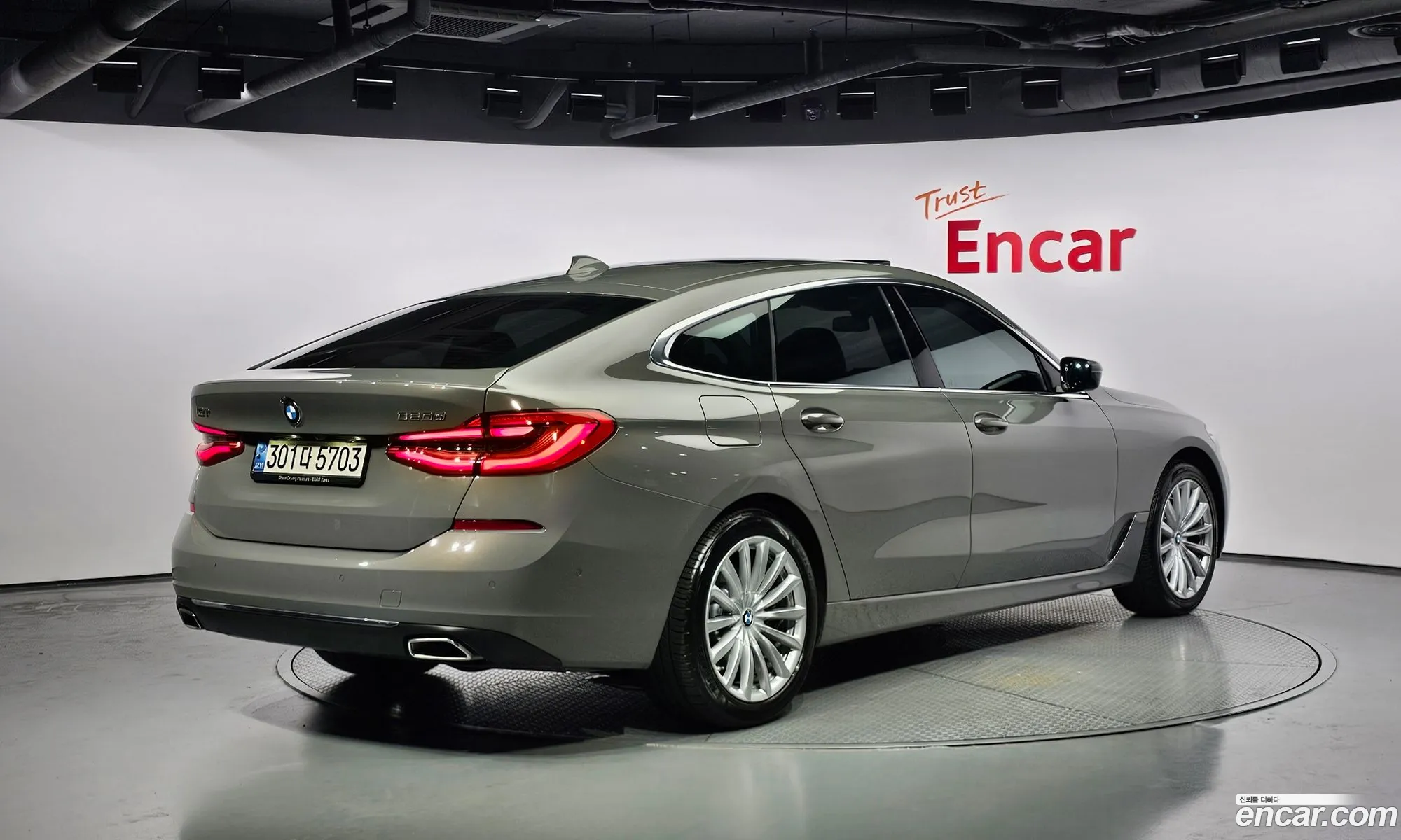 BMW 6 Series Gt G32 620D Luxury - фотография 12443277