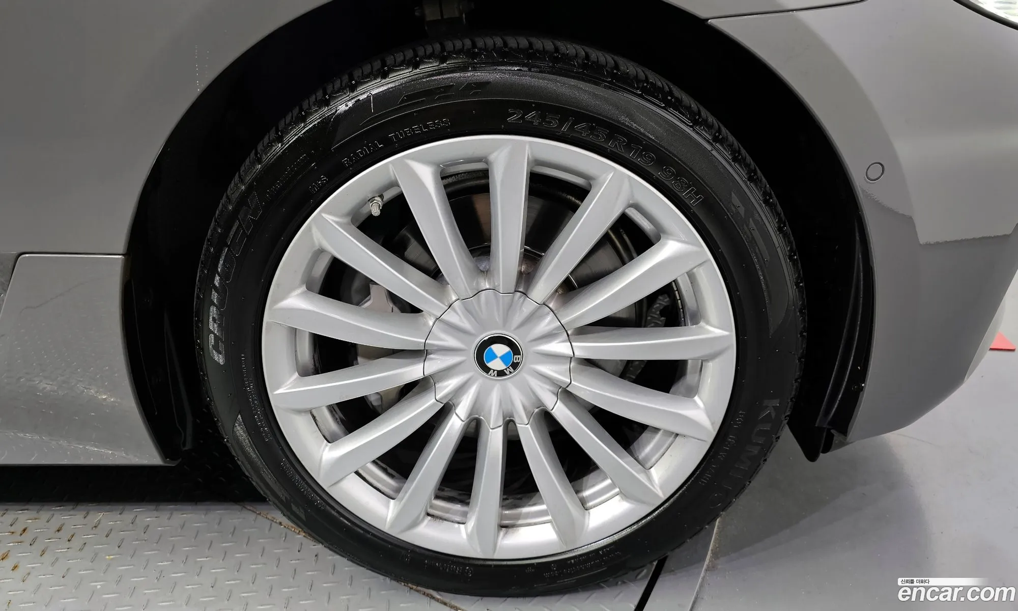 BMW 6 Series Gt G32 620D Luxury - фотография 12443280