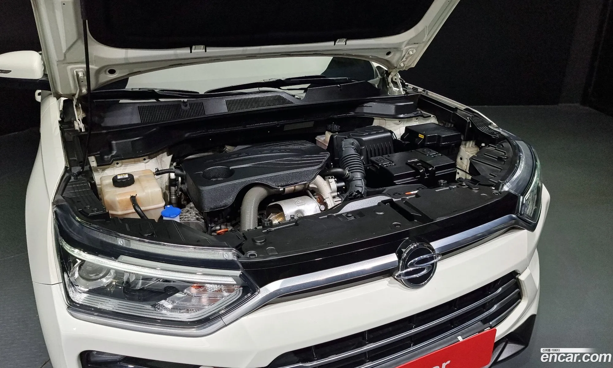 Kg Mobility Ssangyong Beautiful Korando Gasoline 15 2Wd C5 Plus - фотография 7822870