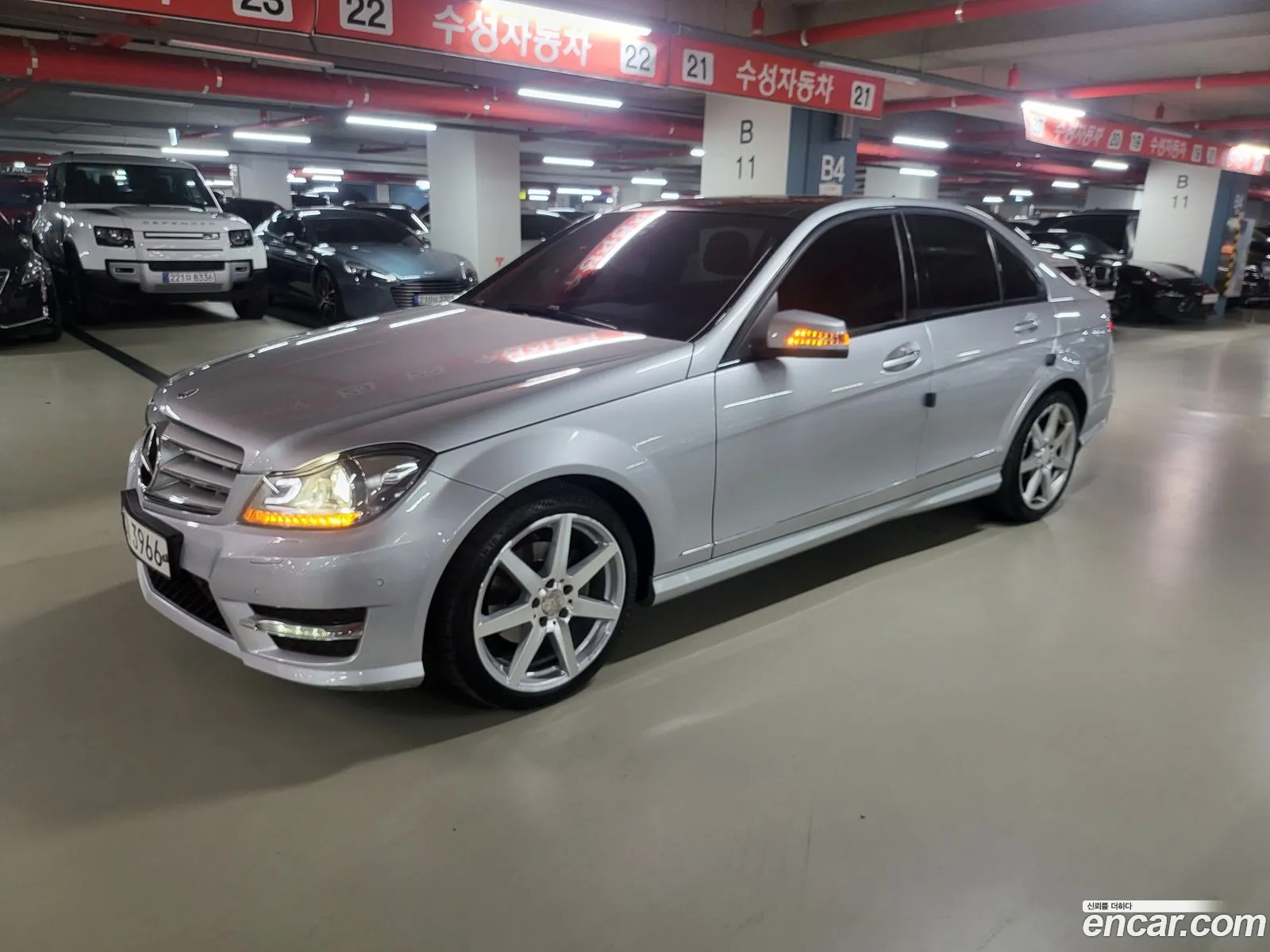 Mercedes C-Class W204 C200 Cgi Avant-Garde Style Package - фотография 19655903