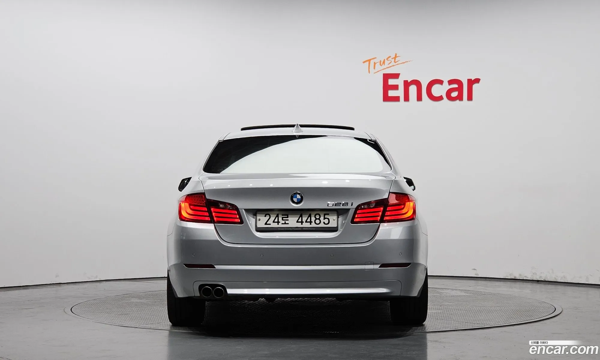BMW 5 Series F10 528I - фотография 8082358