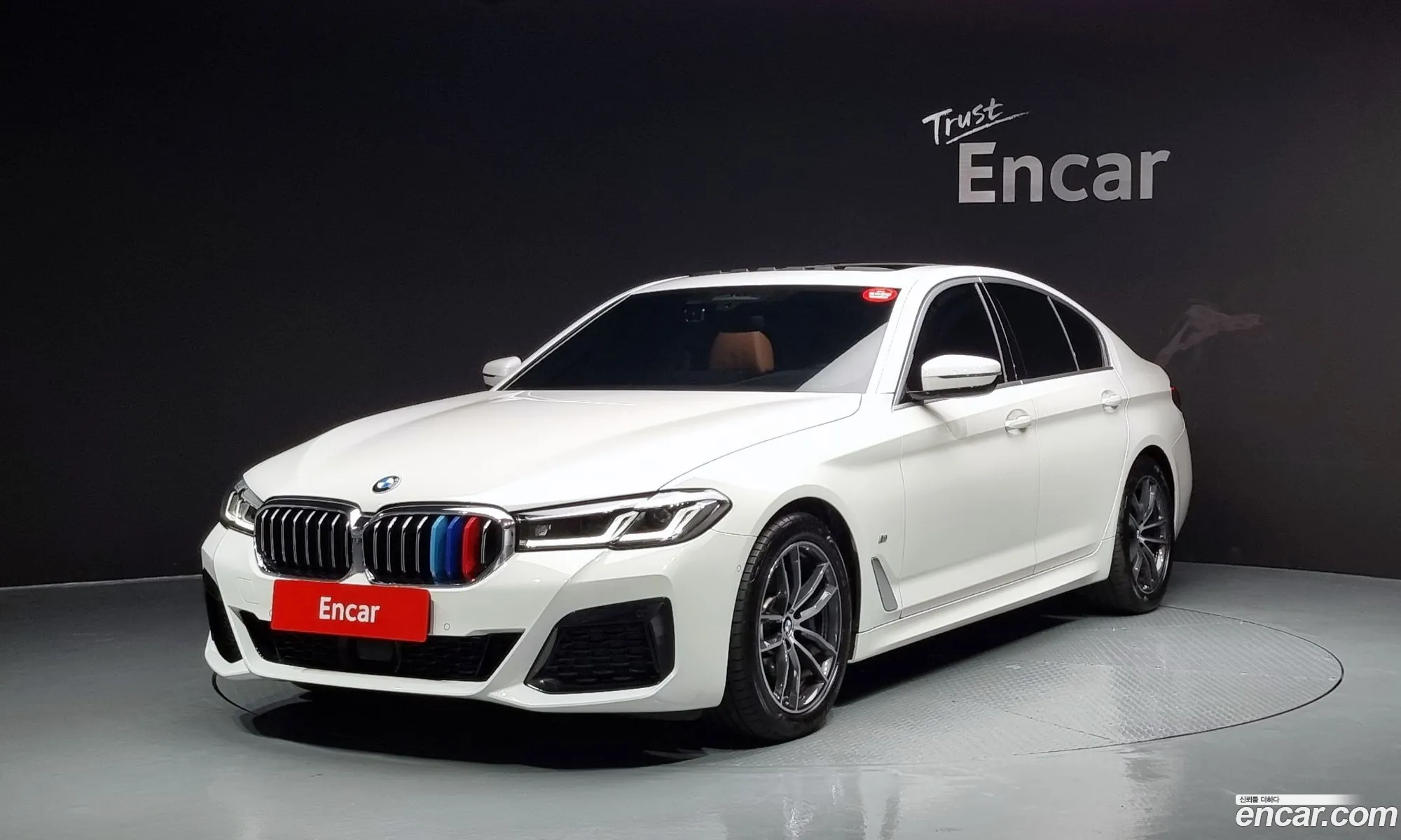 BMW 5 Series G30 520I M Sports - фотография 18528103