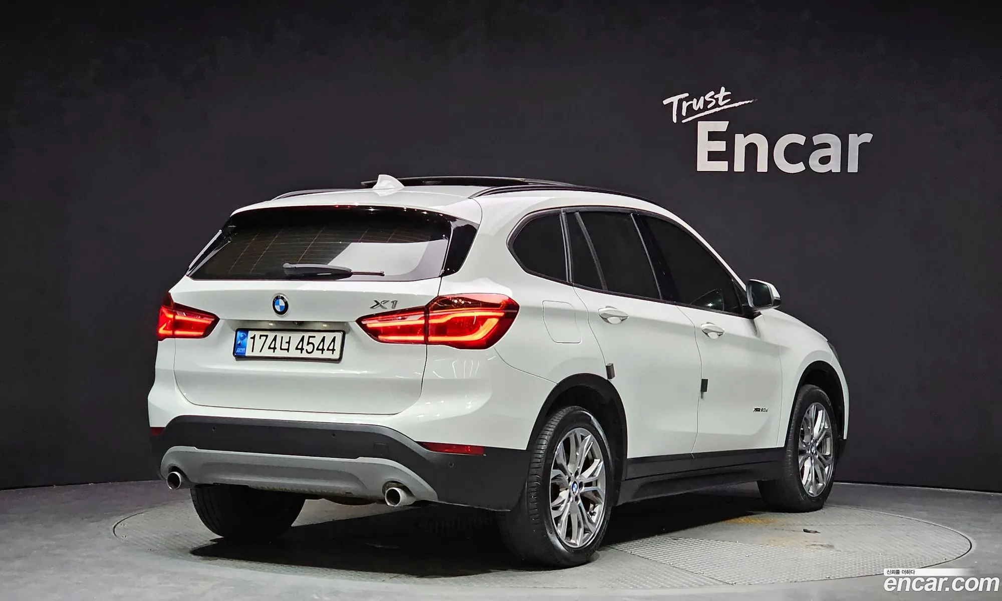 BMW X1 F48 xDrive 20D - фотография 12443253