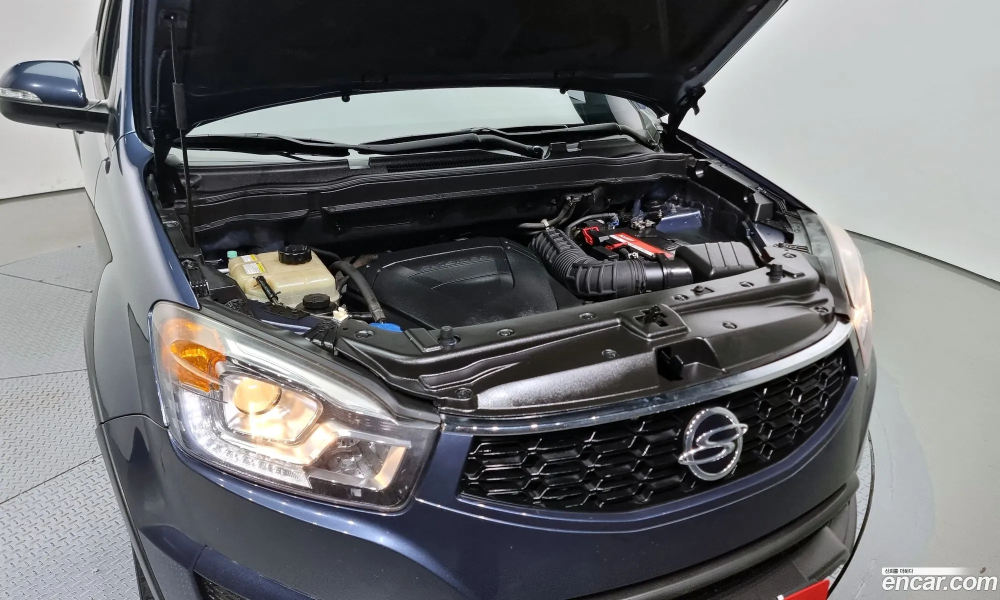 Kg Mobility Ssangyong New Korando C 20 Cvt 2Wd High-End Model - фотография 6928534