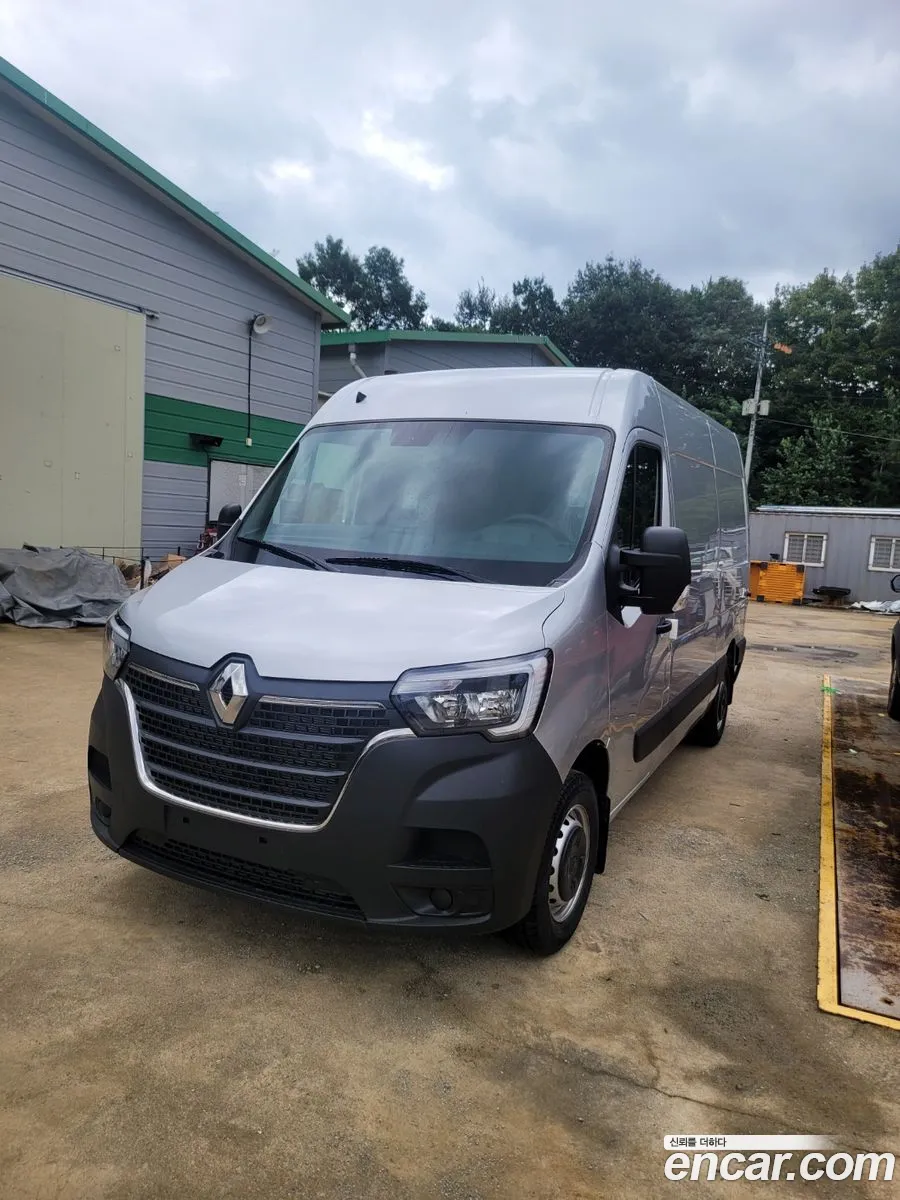 Renault Korea Samsung Master 23 Van L - фотография 7619496