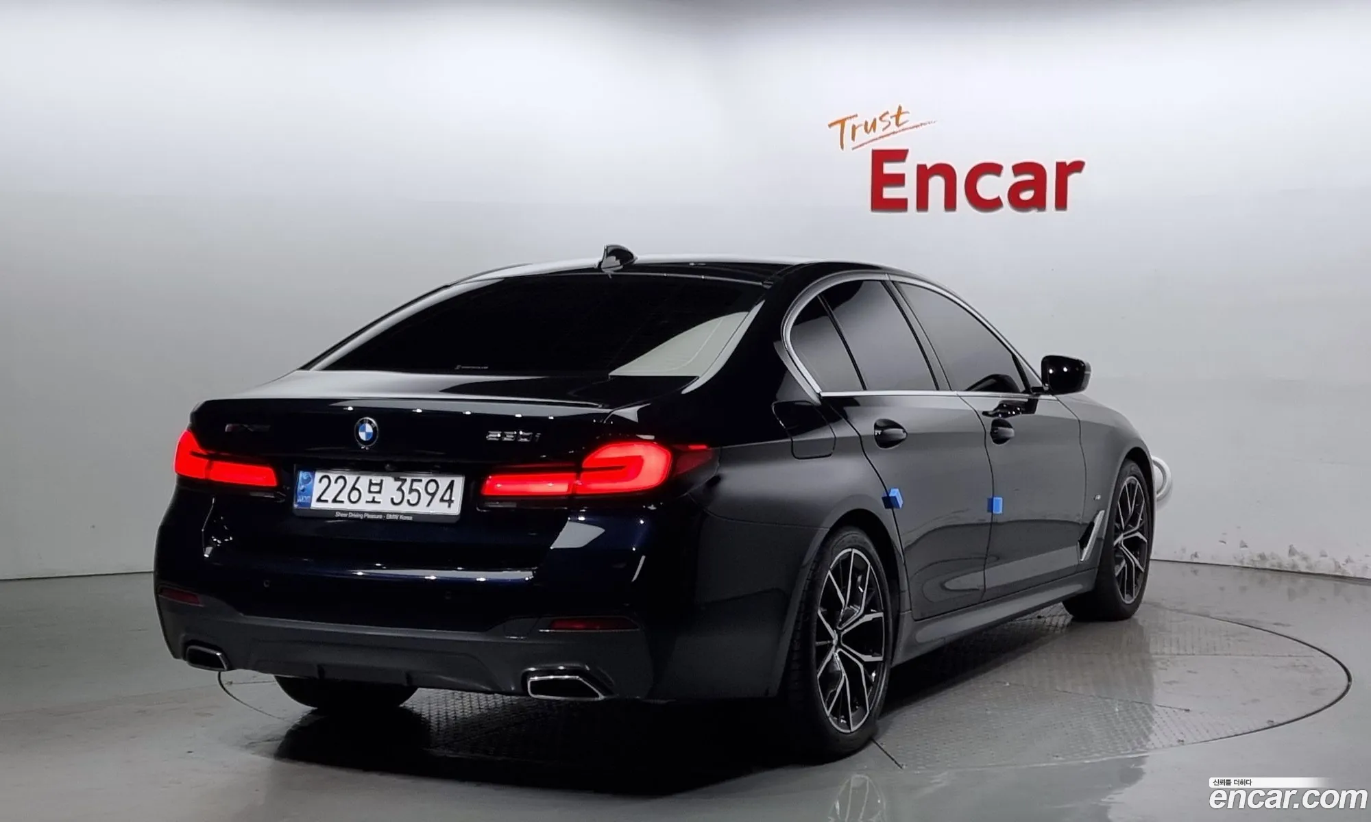 BMW 5 Series G30 530I M Sports - фотография 5512140