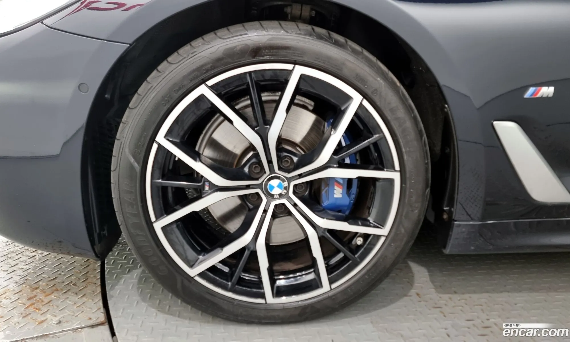 BMW 5 Series G30 530I M Sports - фотография 5512143