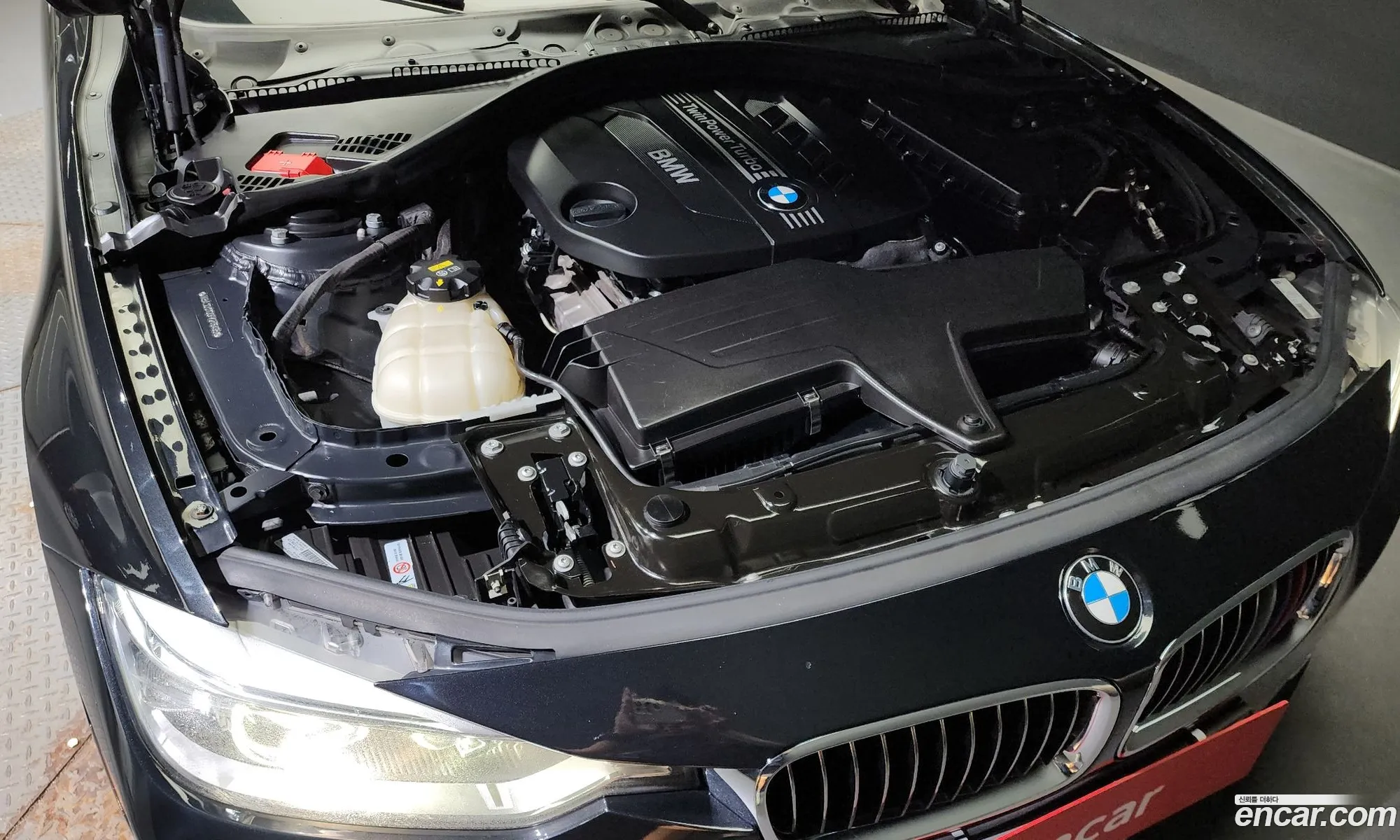 BMW 3 Series F30 320D Luxury - фотография 6795138