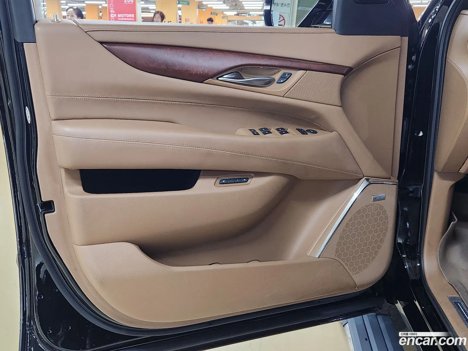 Cadillac Escalade 62 Esv 4Th Generation - фотография 4680149