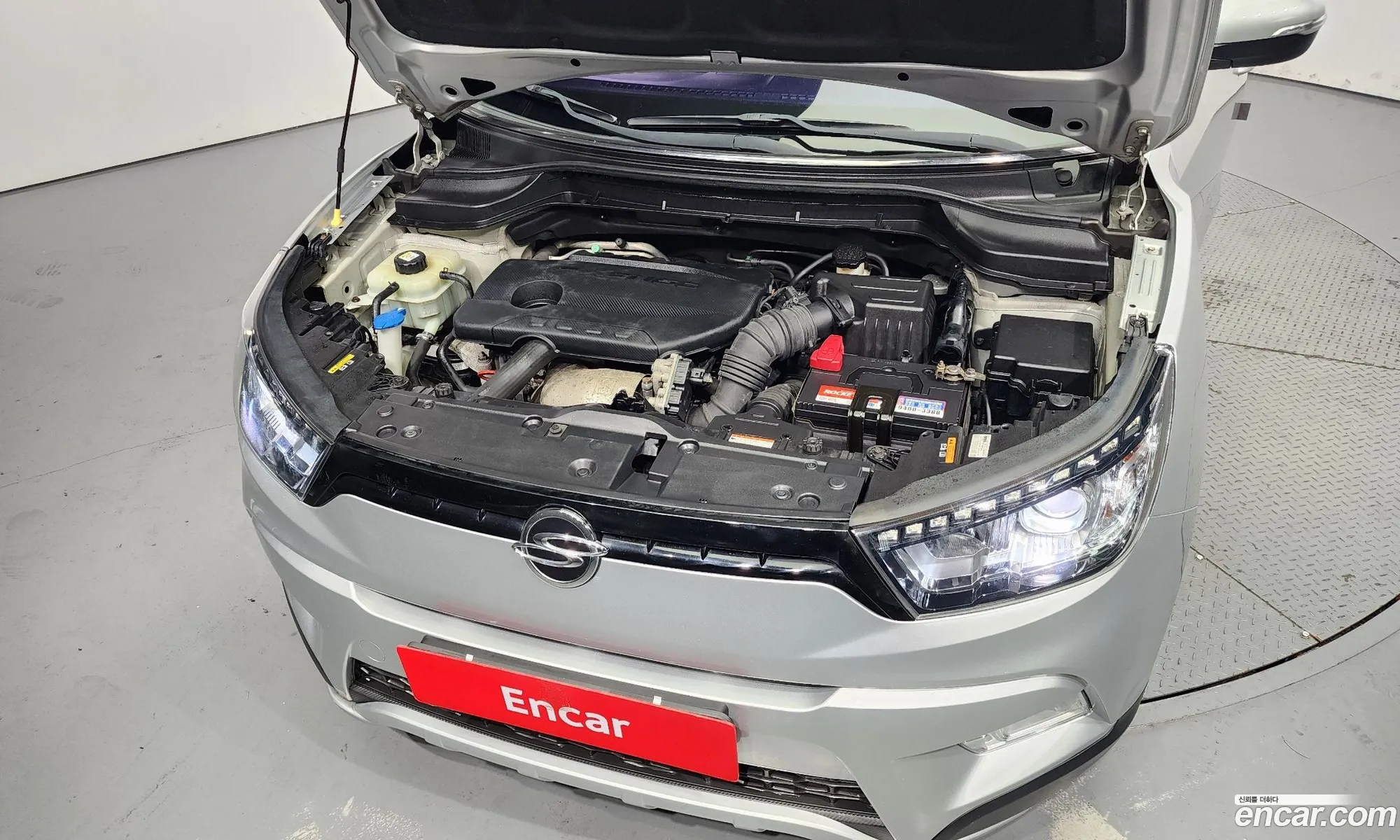 Kg Mobility Ssangyong Tivoli Diesel Lx 2Wd - фотография 6878139