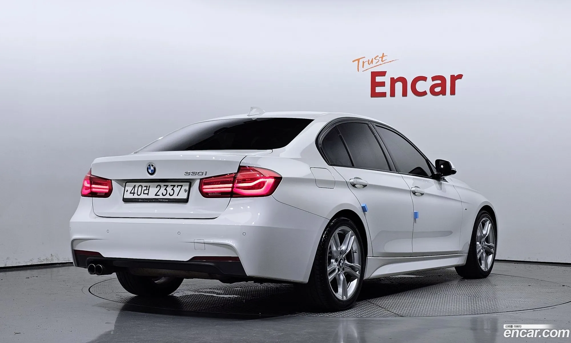 BMW 3 Series F30 330I M Sports - фотография 6886875