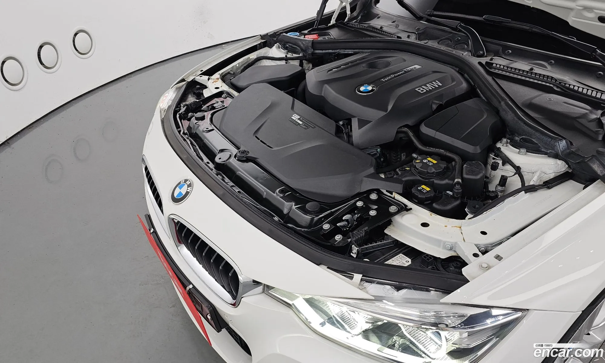 BMW 3 Series F30 330I M Sports - фотография 6886879