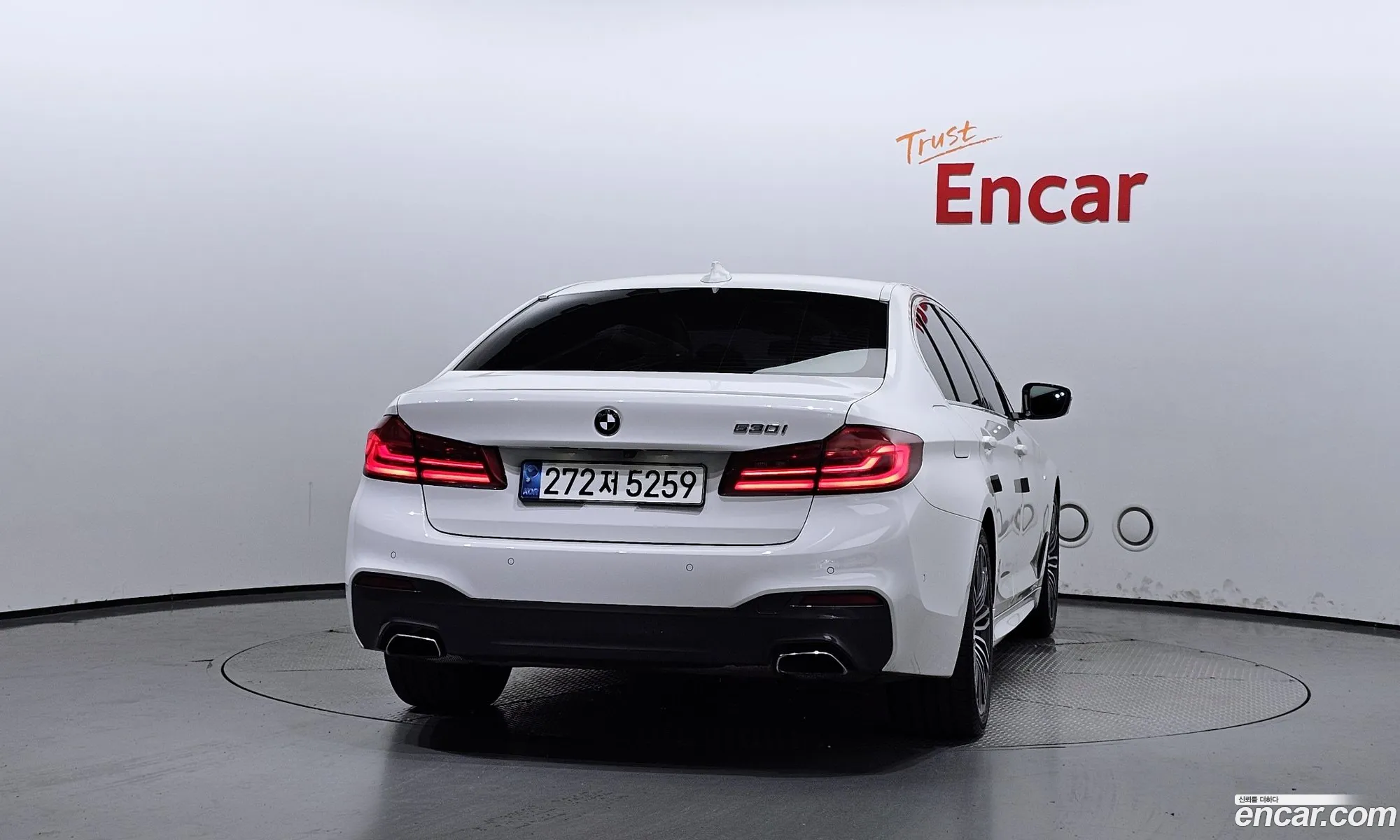 BMW 5 Series G30 530I M Sports Plus - фотография 7837786