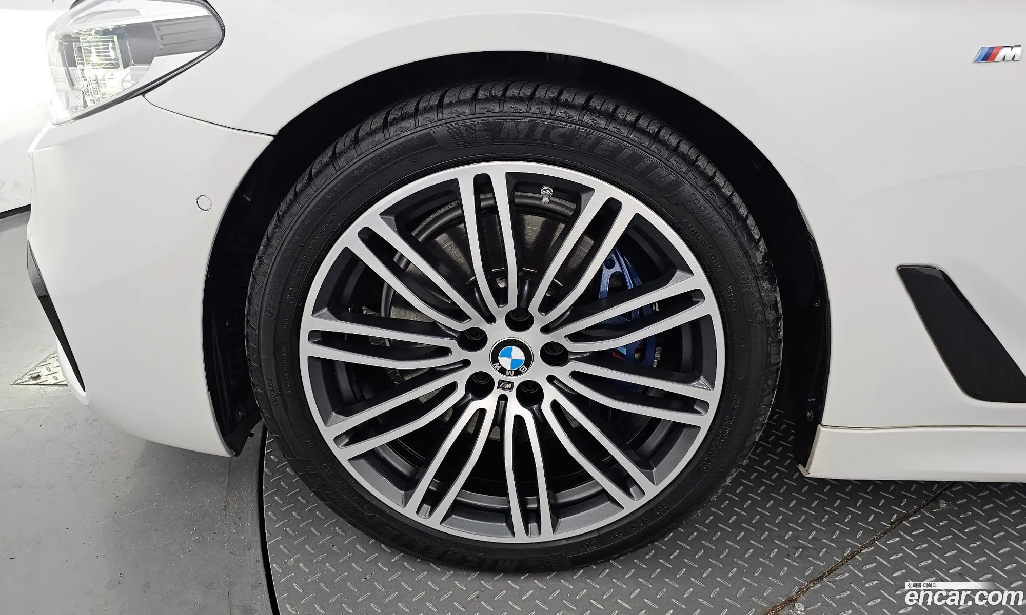 BMW 5 Series G30 530I M Sports Plus - фотография 7837787