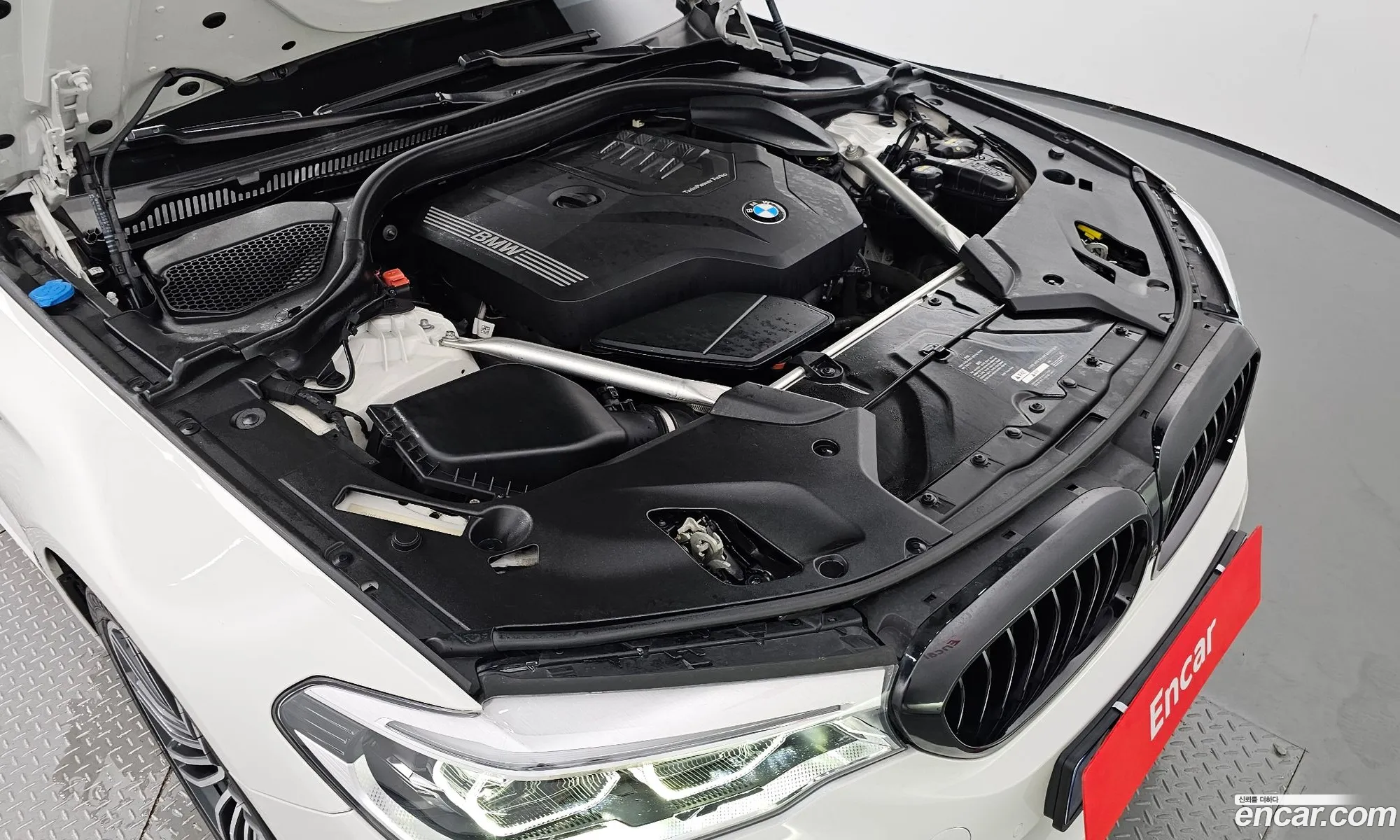BMW 5 Series G30 530I M Sports Plus - фотография 7837788