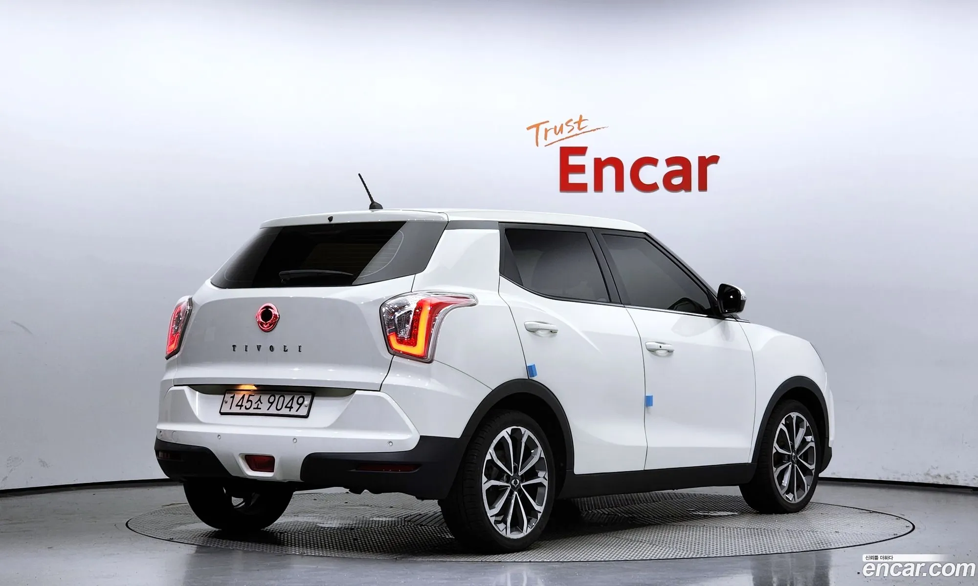 Ssangyong Tivoli Tivoli Gear Edition 2Wd 2017 - фотография 7193074