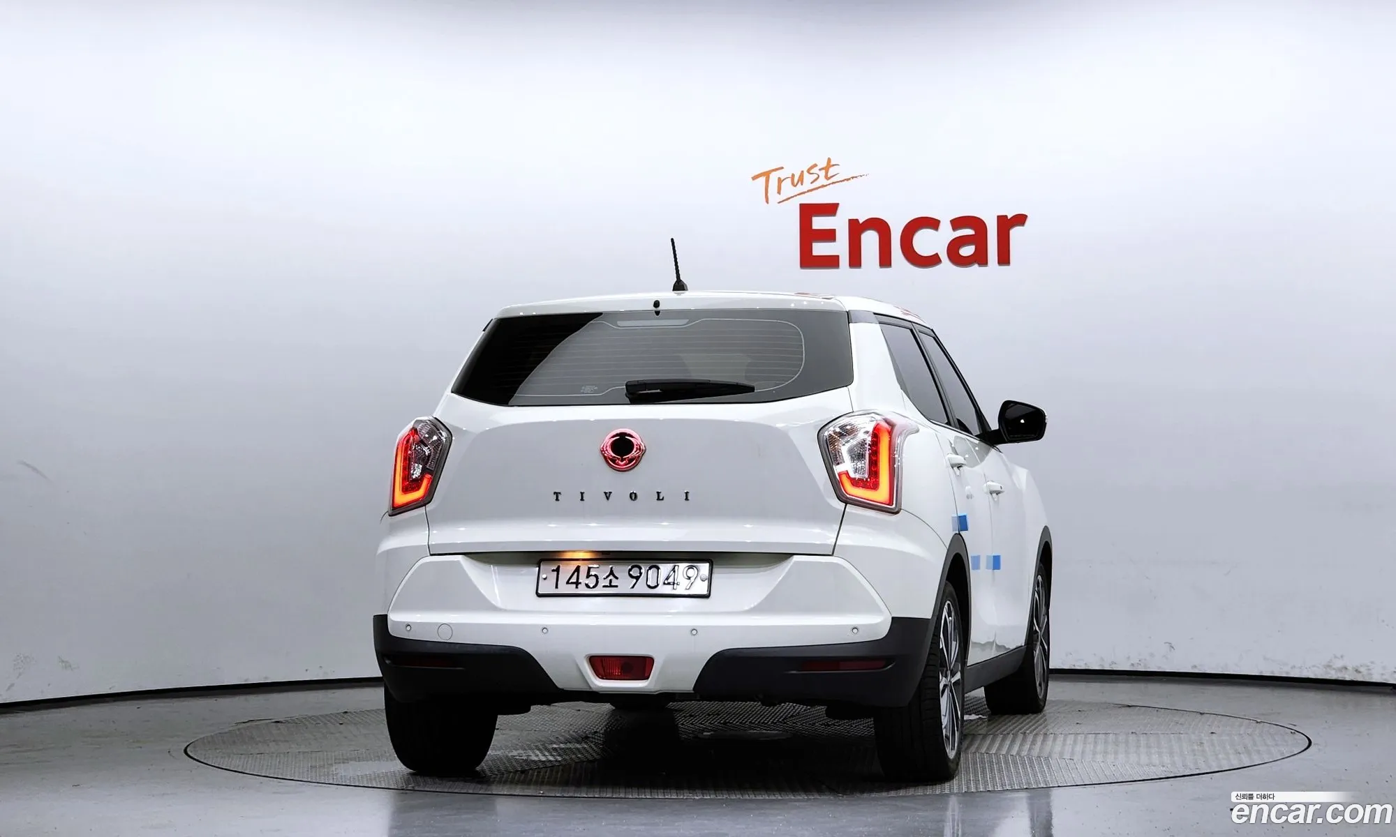 Ssangyong Tivoli Tivoli Gear Edition 2Wd 2017 - фотография 7193076