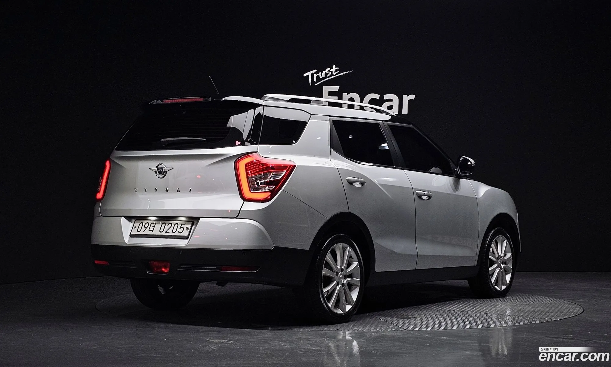 Kg Mobility Ssangyong Tivoli Air Diesel Ix 2Wd - фотография 7193062