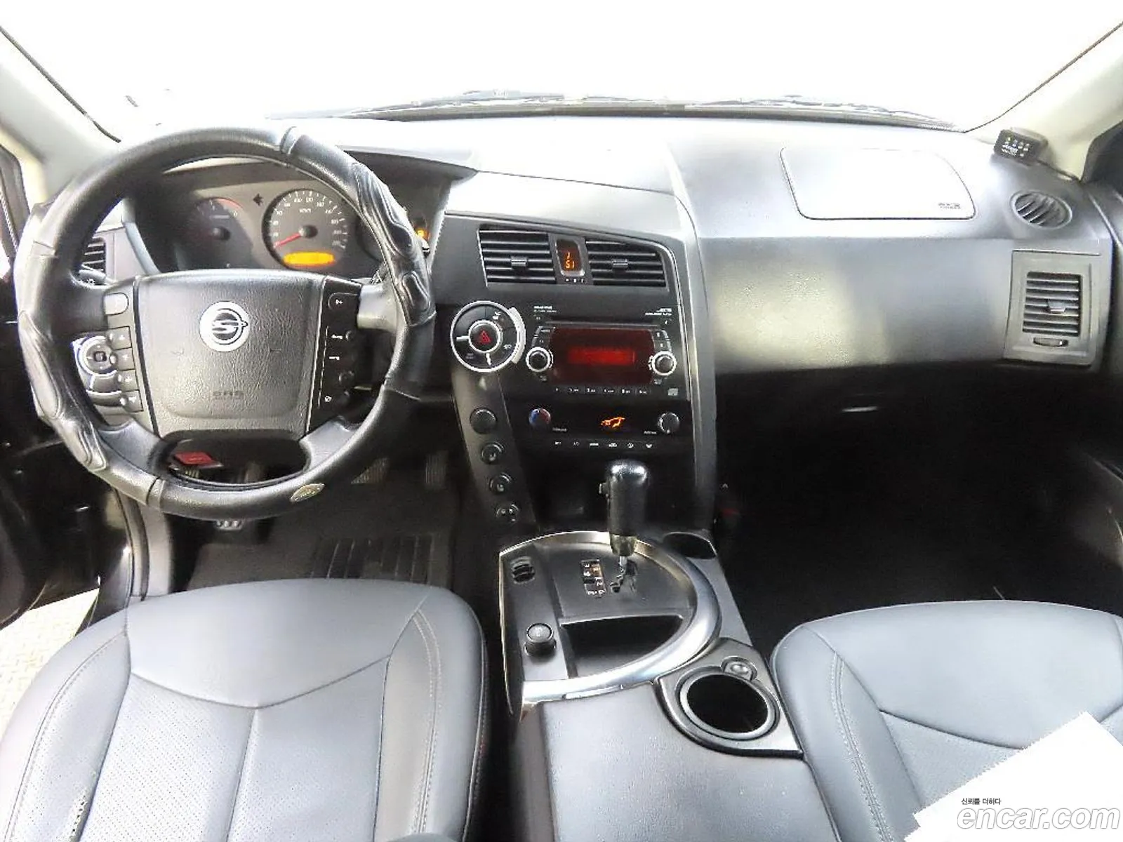 Kg Mobility Ssangyong New Kyron 7-Seater 20 2Wd Lv5 Luxury Model - фотография 4724513