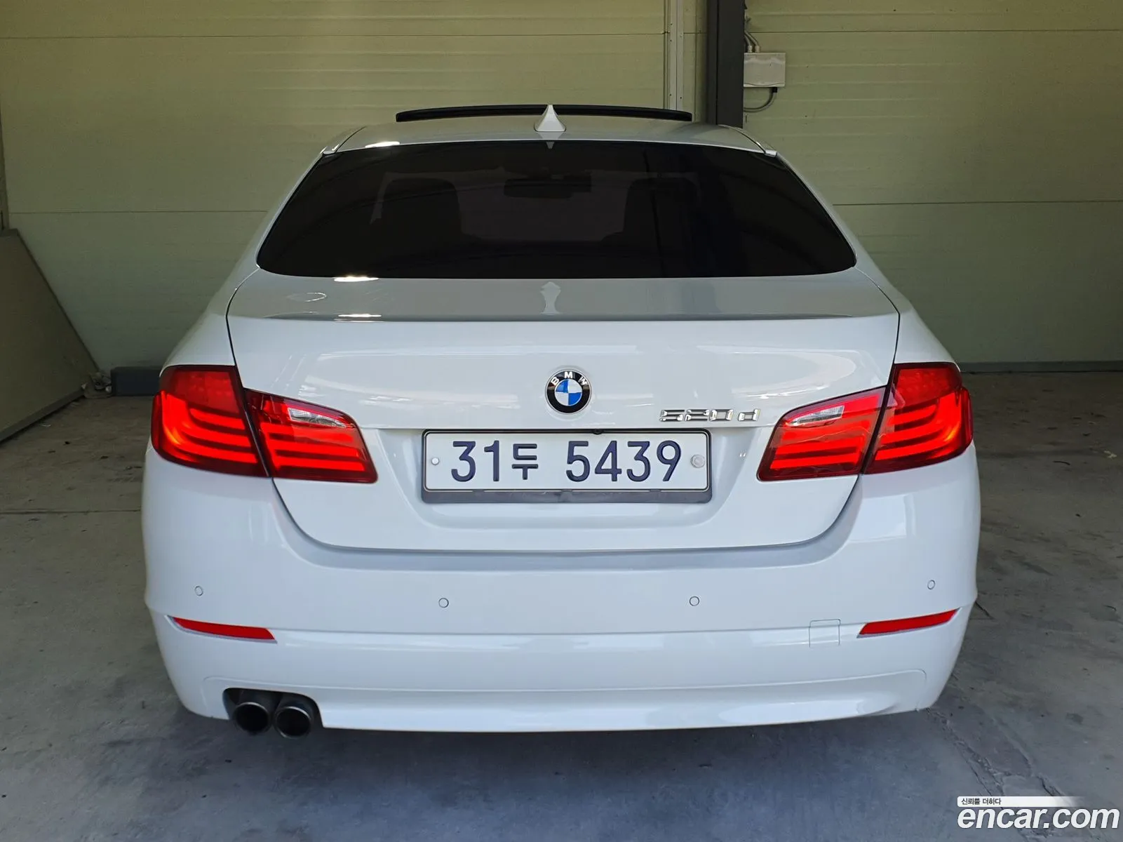 BMW 5 Series F10 520D - фотография 18901684