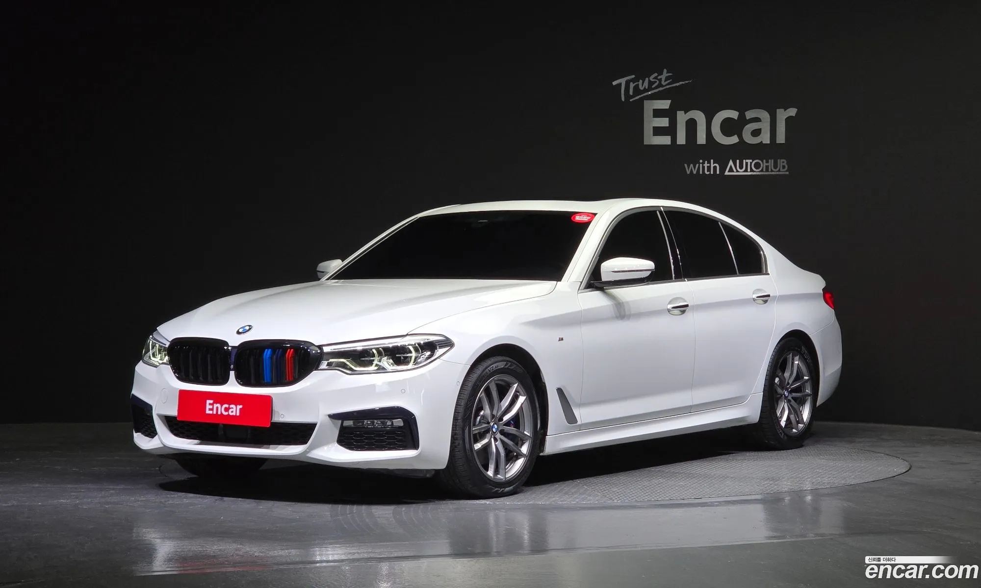 BMW 5 Series G30 530I xDrive M Sport Plus - фотография 8486200