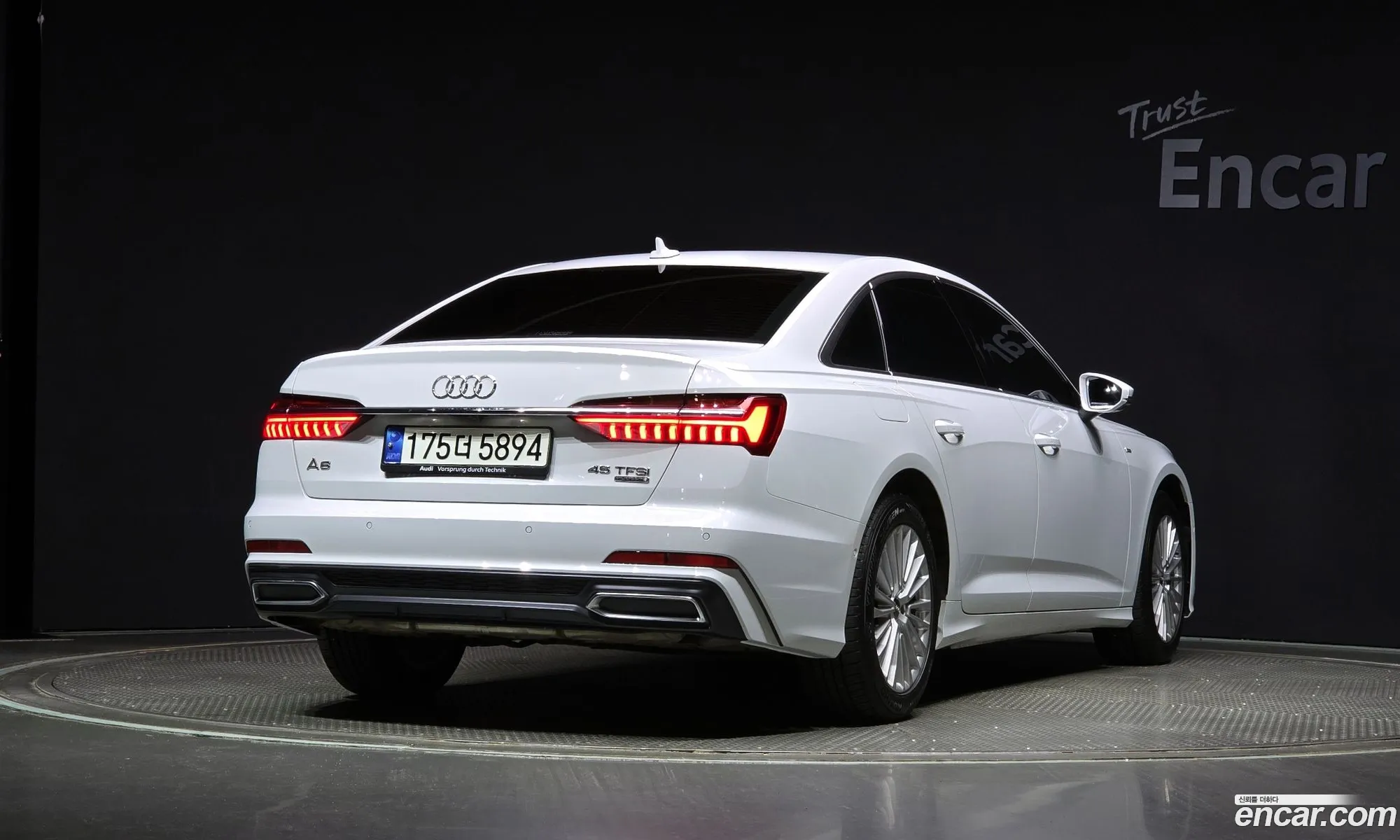 Audi A6 C8 45 Tfsi Quattro Premium - фотография 491788
