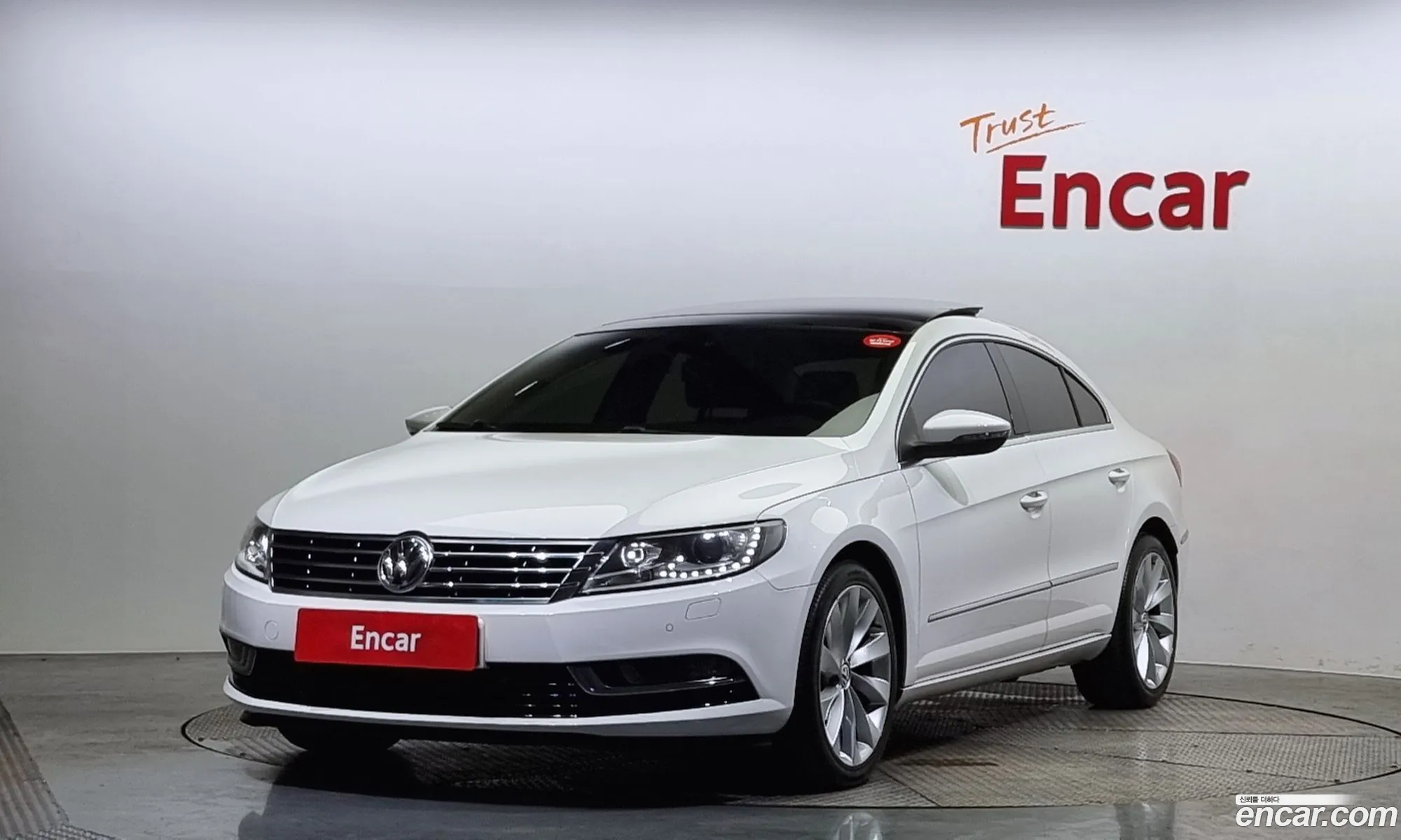 Volkswagen New Cc 20 Tdi Bluemotion 4Motion - фотография 12481221