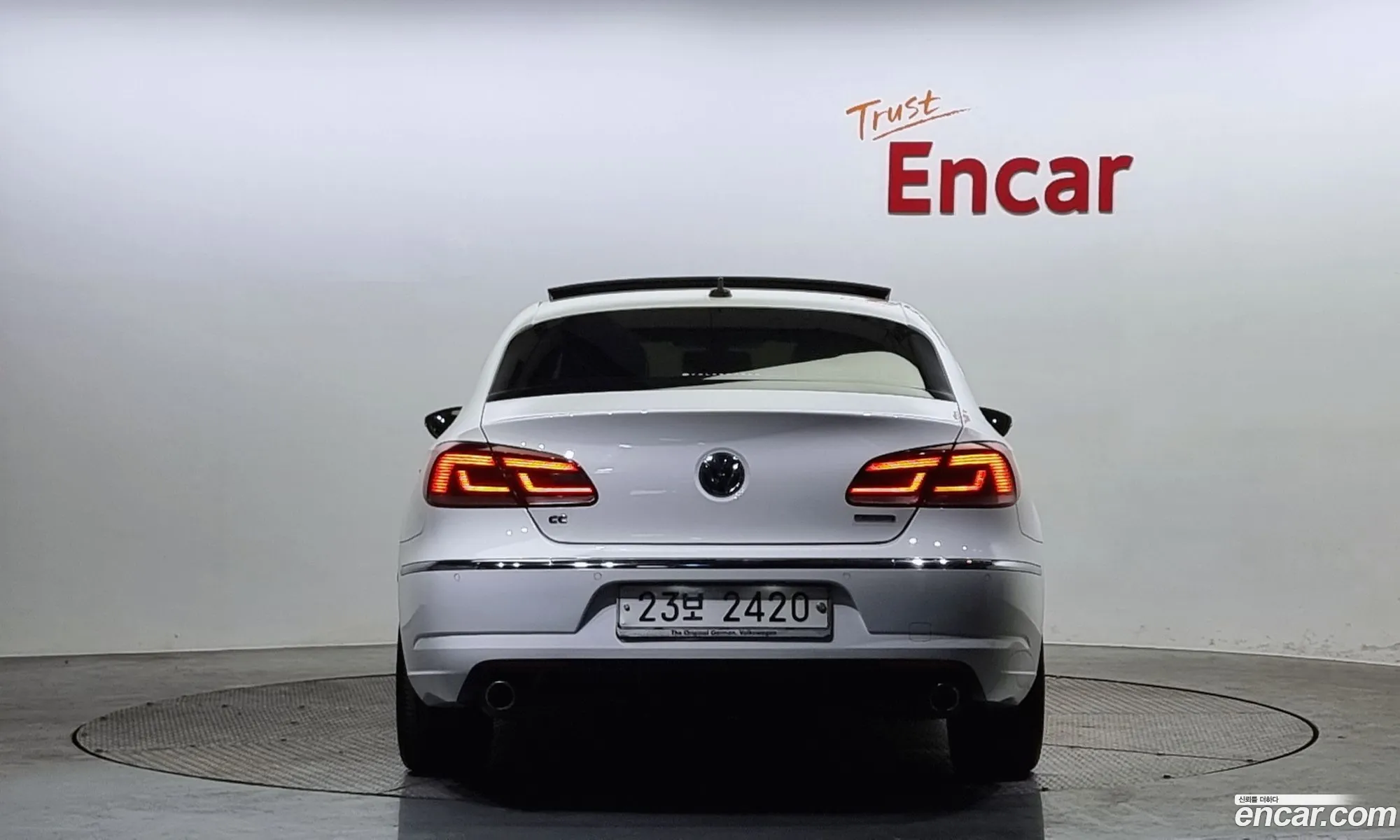 Volkswagen New Cc 20 Tdi Bluemotion 4Motion - фотография 12481224