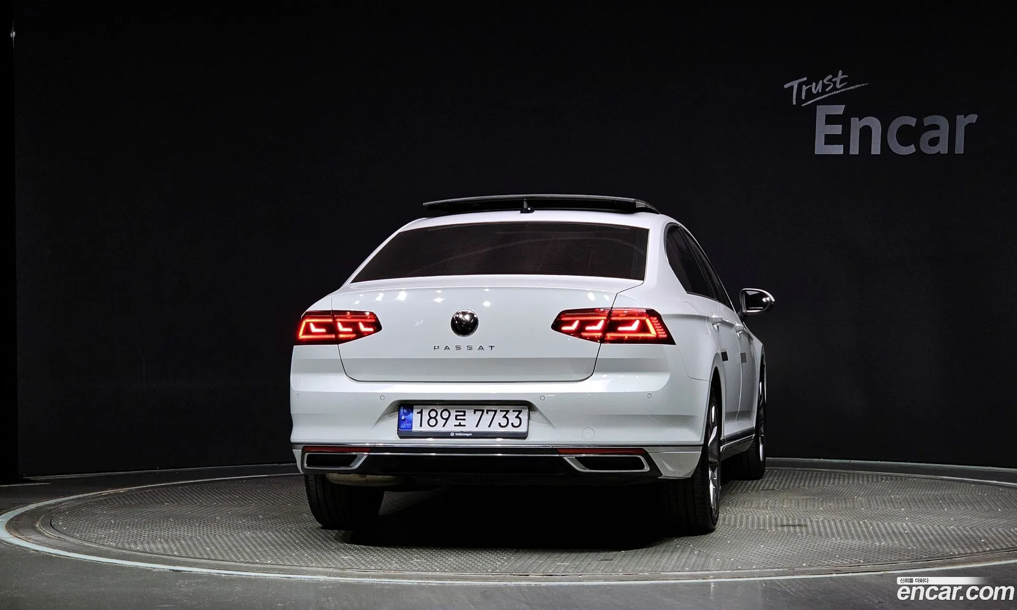 Volkswagen Passat GtB8 20 Tdi Prestige - фотография 8019022