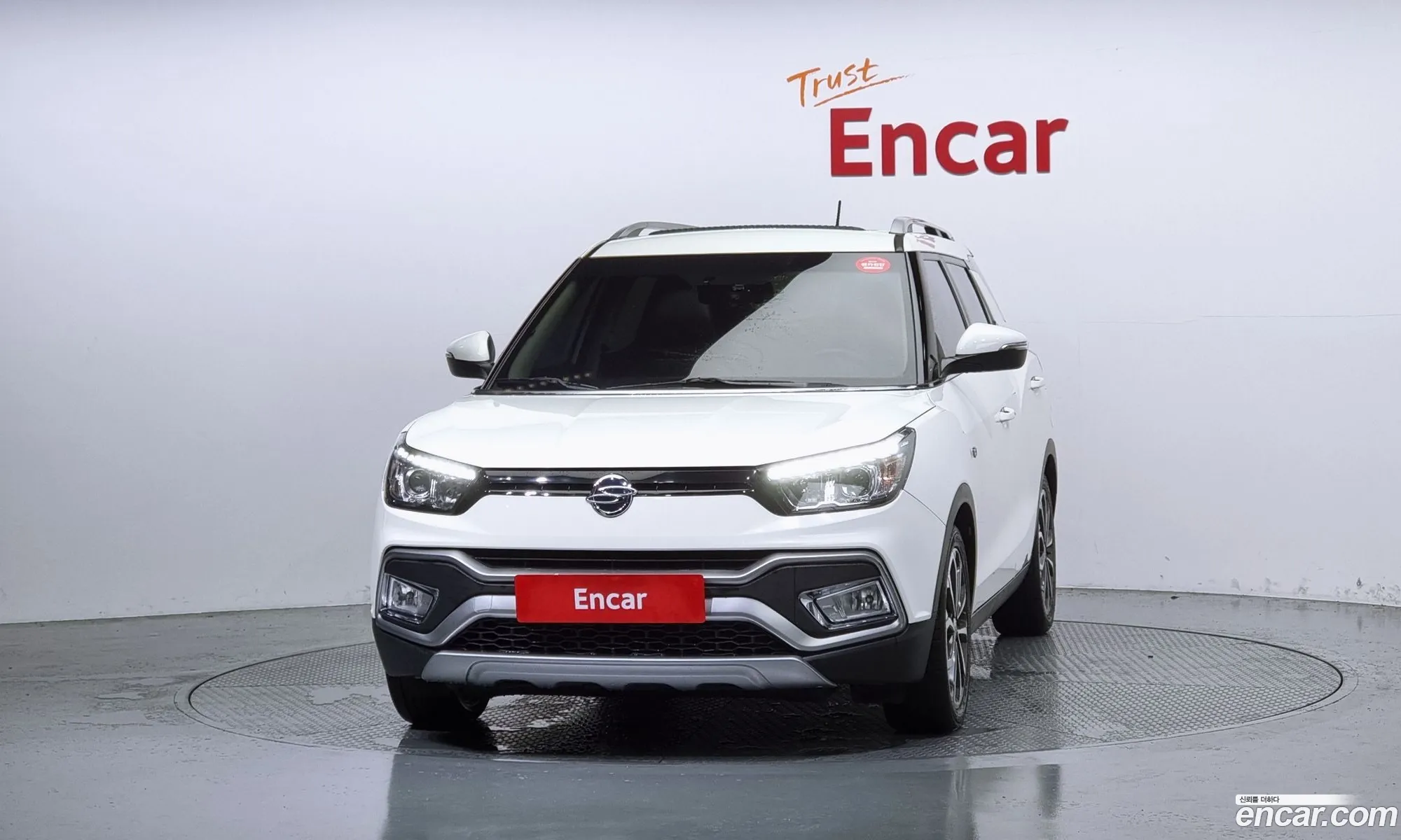 Kg Mobility Ssangyong Tivoli Air Diesel Ix 2Wd - фотография 6971953